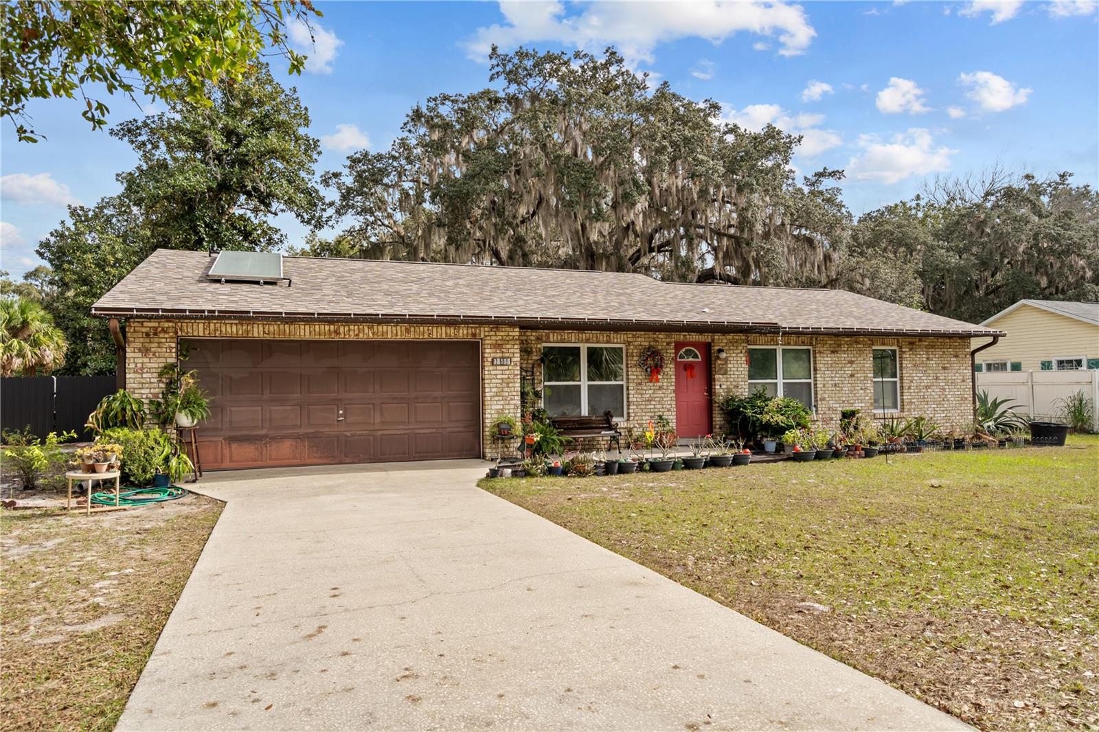LAKE HARRIS ESTATES Homes for Sale in Leesburg, FL