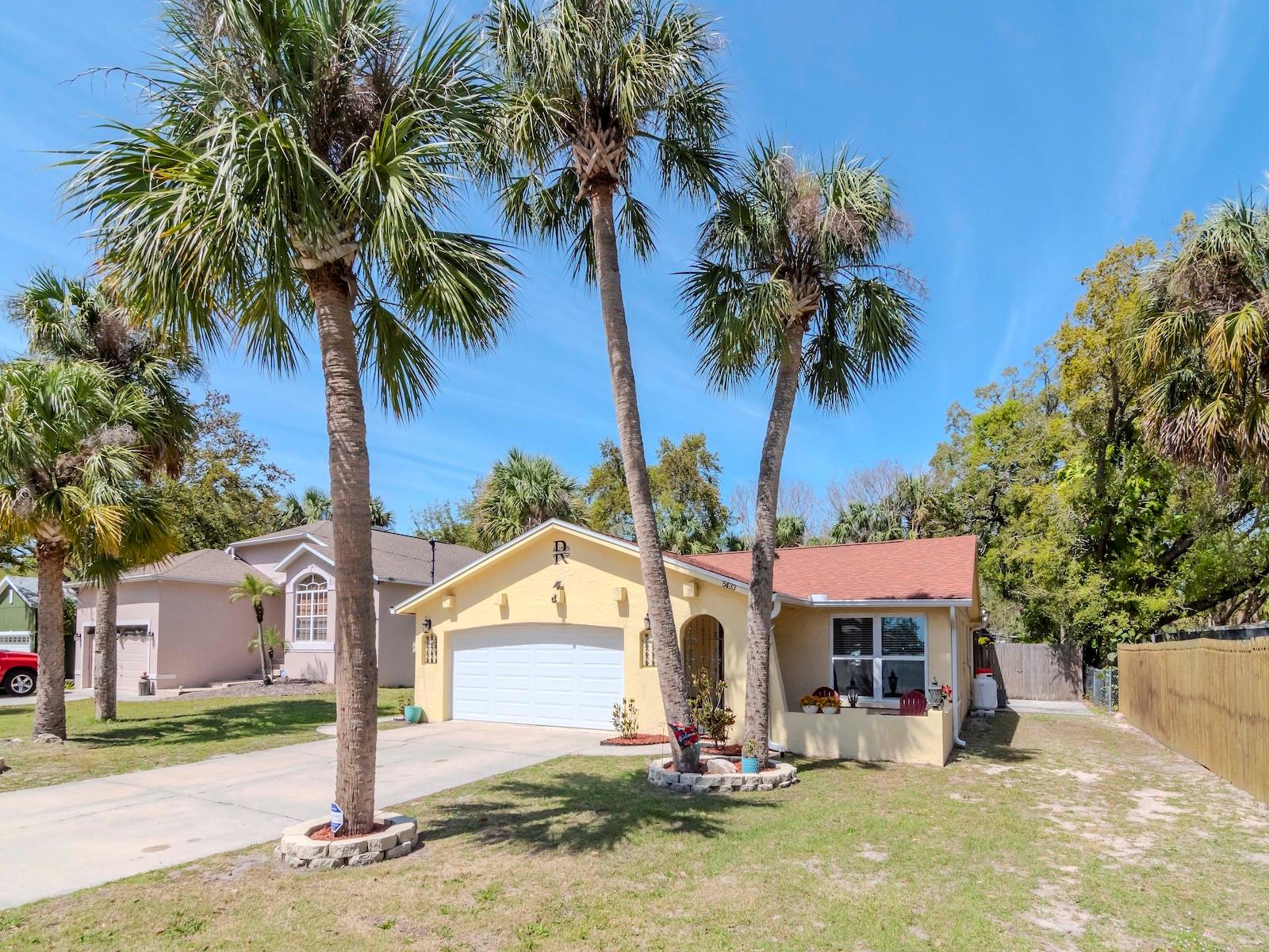5433 Palmetto Road home for sale in Jasmin Point Estates