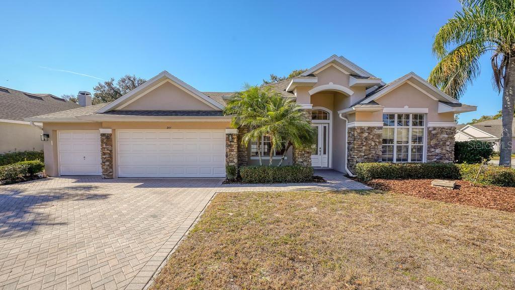 201 W Blue Water Edge Drive home for sale in BLUE LAKE ESTATES
