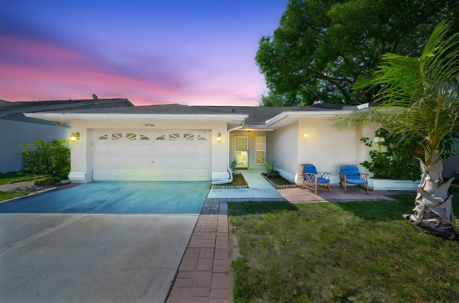 10900 Livingston Drive home for sale in The Oaks at River Ridge