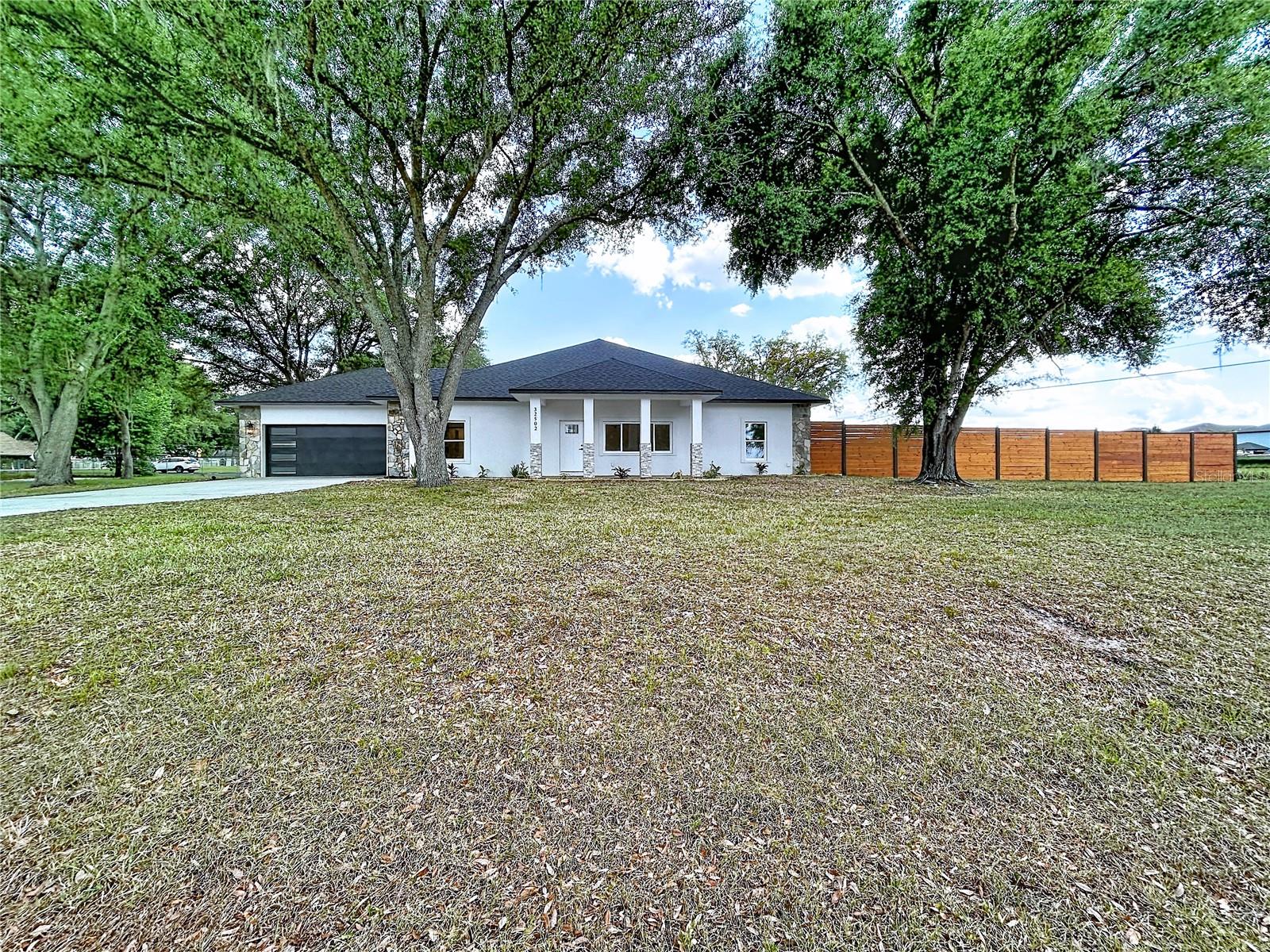 Knollwood Acres in Wesley Chapel