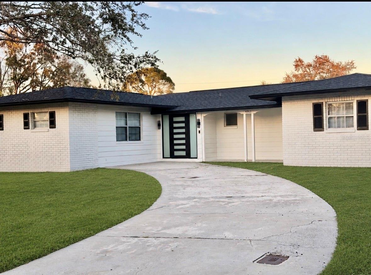 4911 Shetland Avenue home for sale in Bay Crest Park