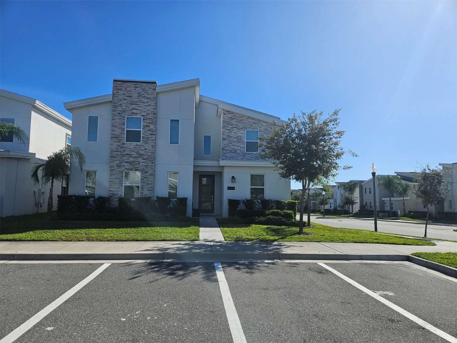 1265 Challenge Drive home for sale in STONEYBROOK SOUTH NORTH PRCL PH