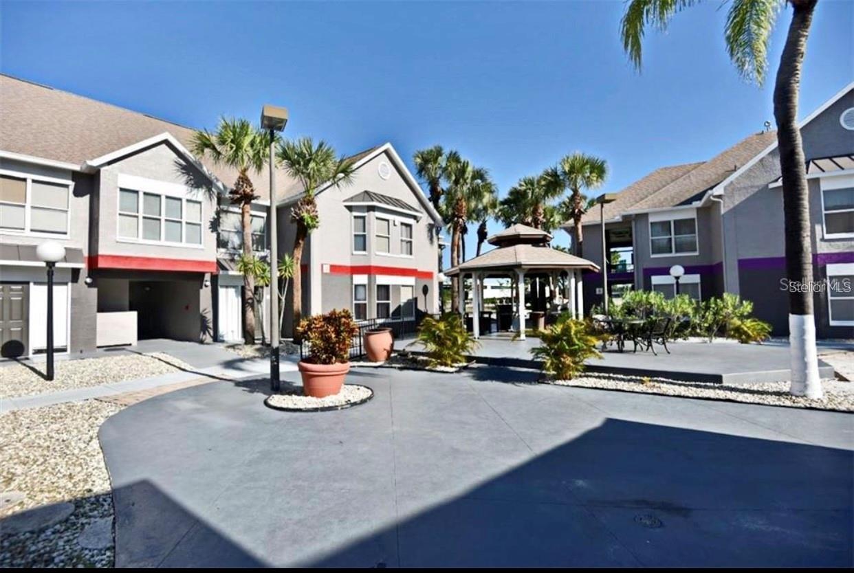 PARKWAY PALMS RSRT MAINGATE in Kissimmee