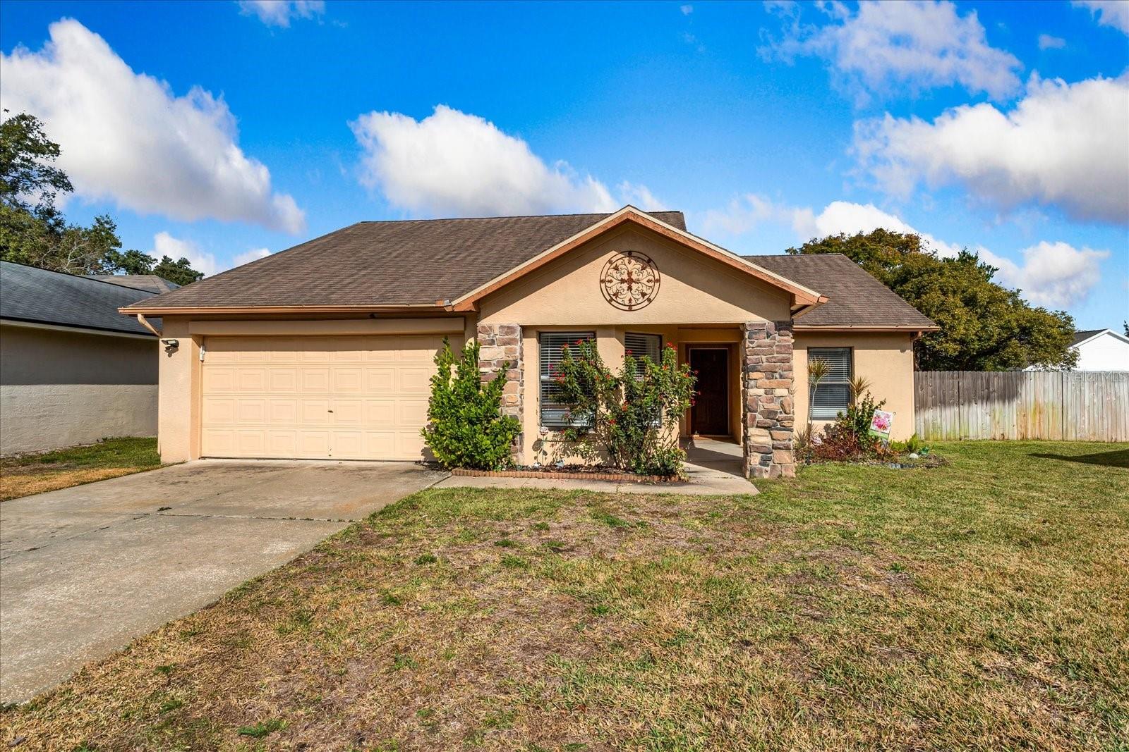 1018 Pond Apple Court home for sale in ALAFAYA WOODS