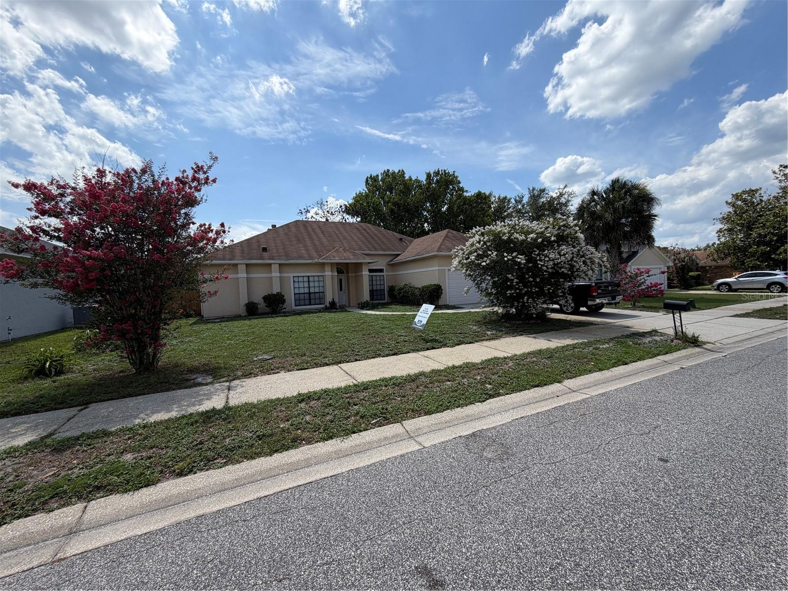 1009 Corkwood Drive home for sale in ALAFAYA WOODS