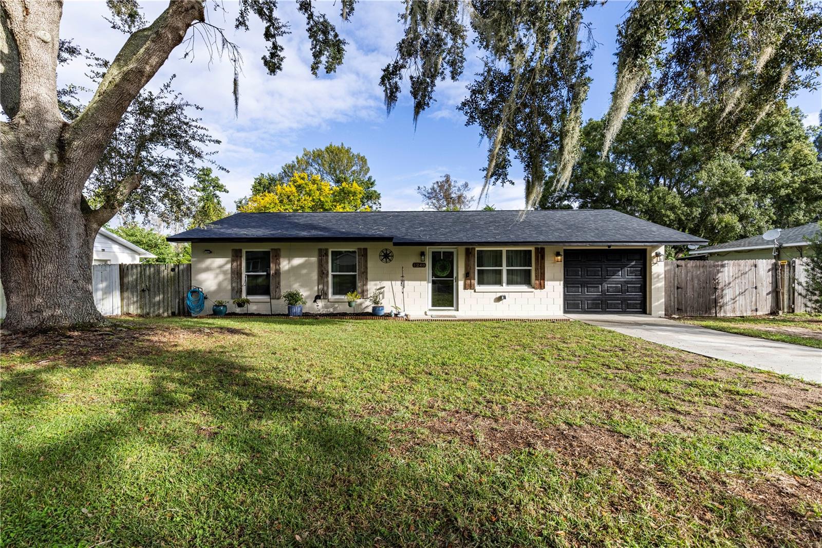 1240 Cedar Avenue home for sale in TAVARES WOODLEA SUB