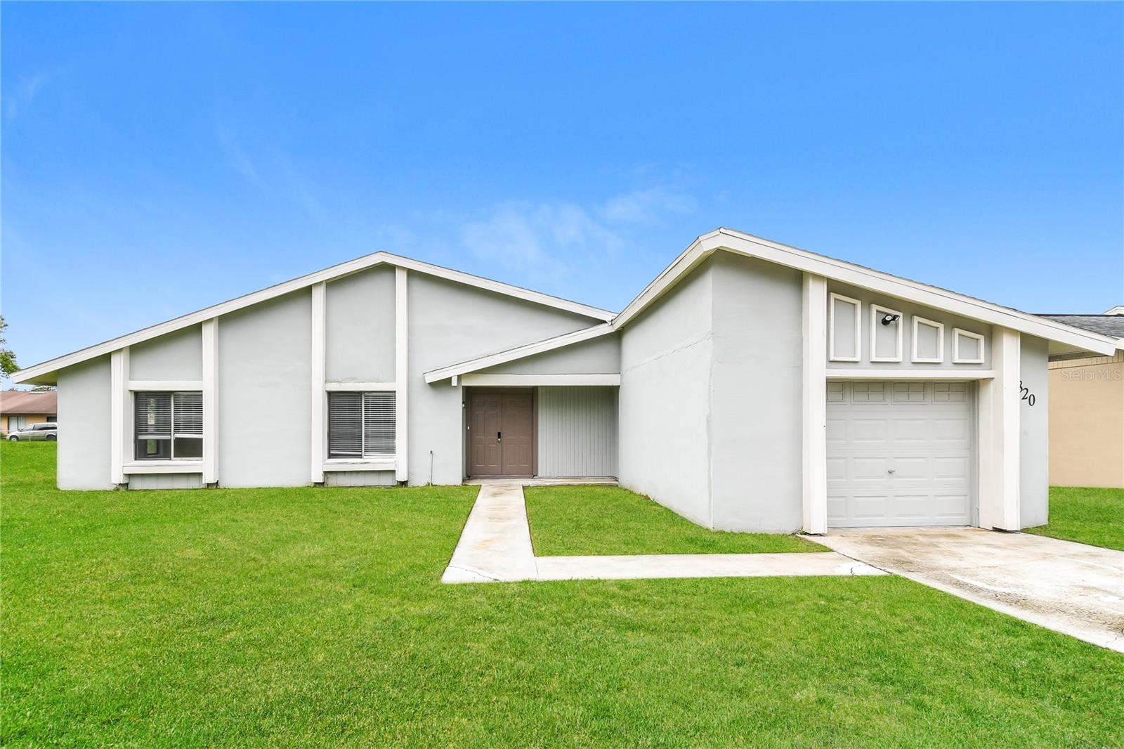 820 E Flag Lane home for sale in POINCIANA VILLAGE 01 NEIGHBORHOOD 03 SOUTH