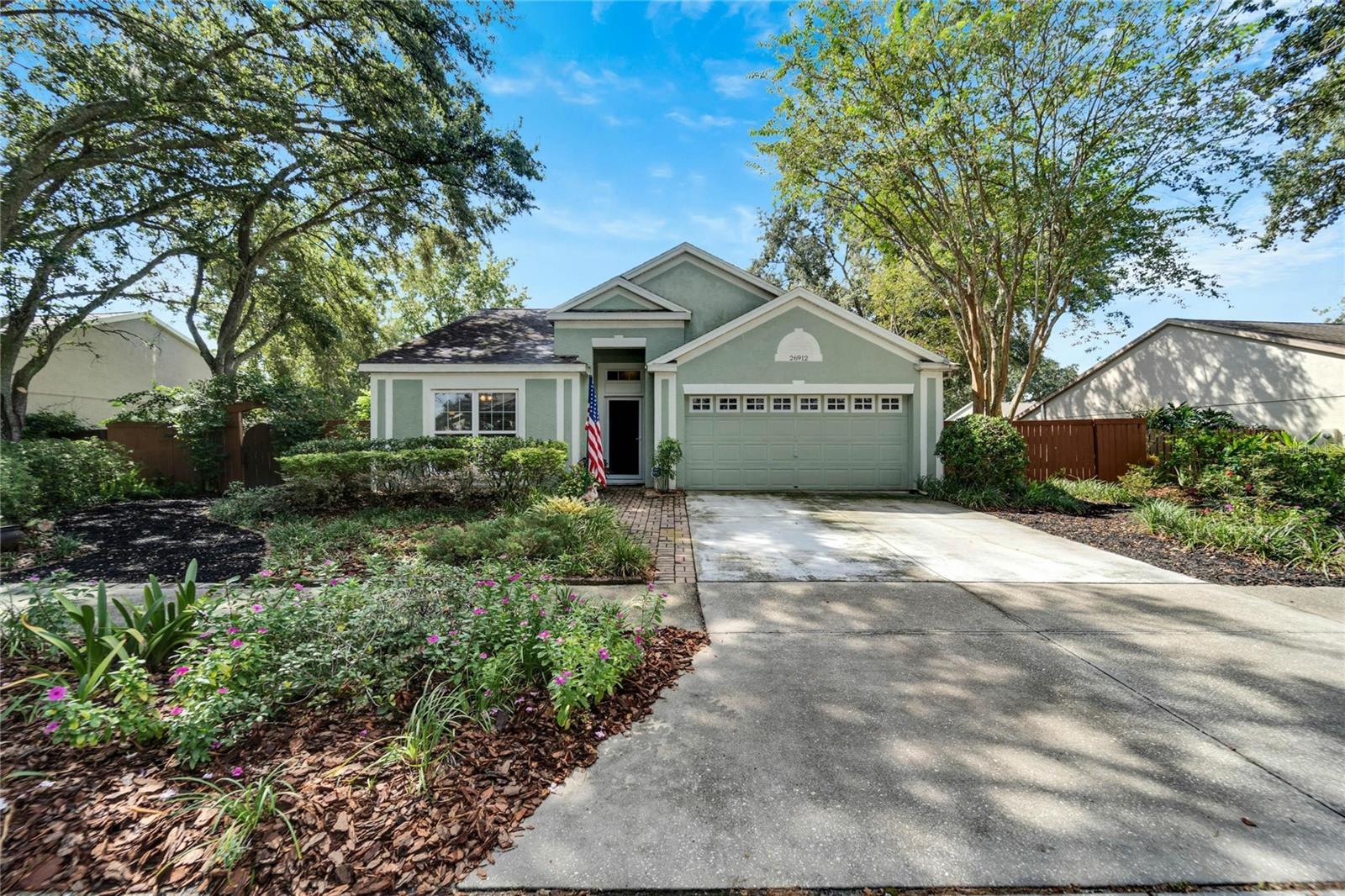 Quail Hollow Village in Lutz