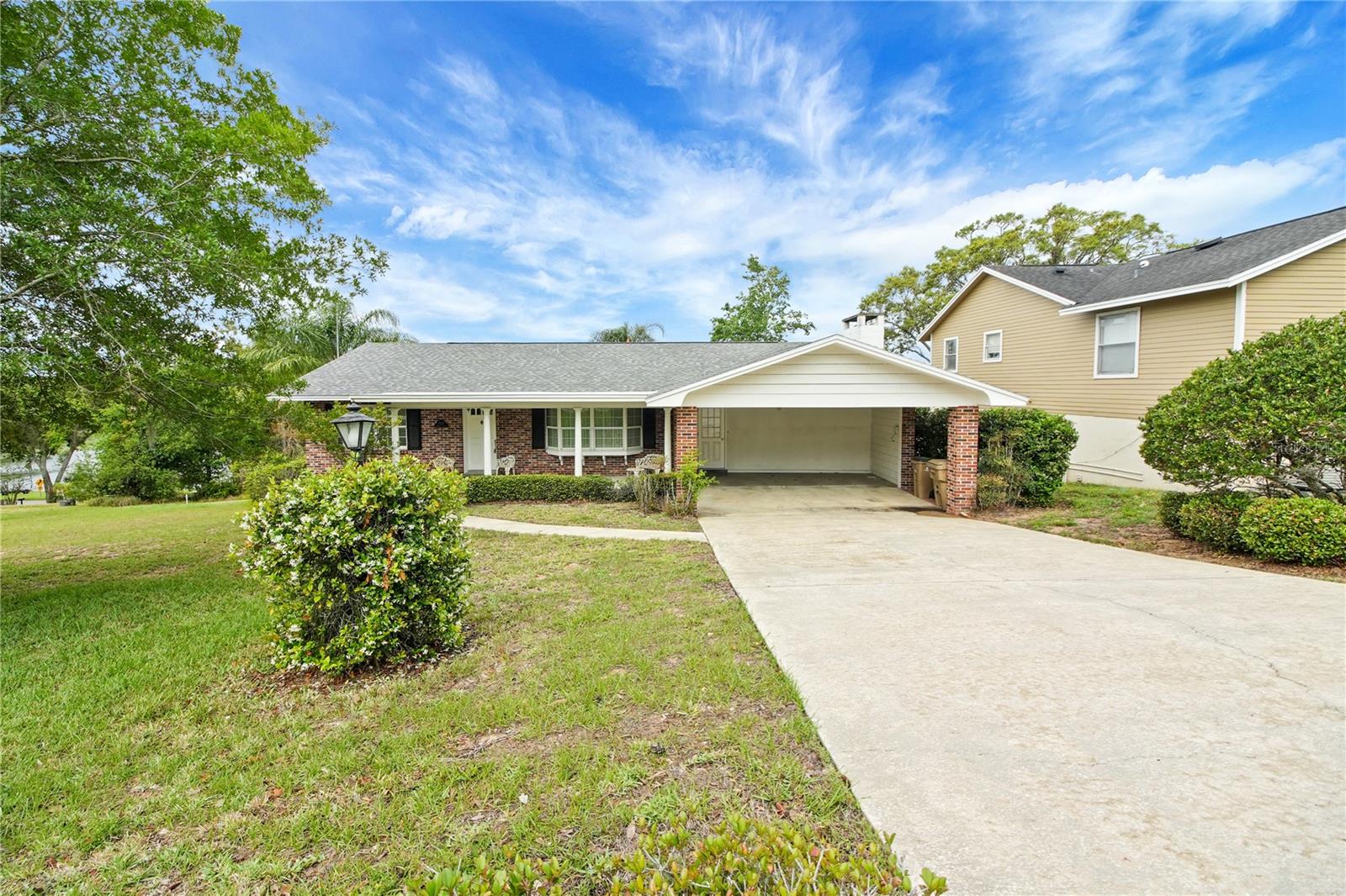 BROADVUE HEIGHTS in Eustis