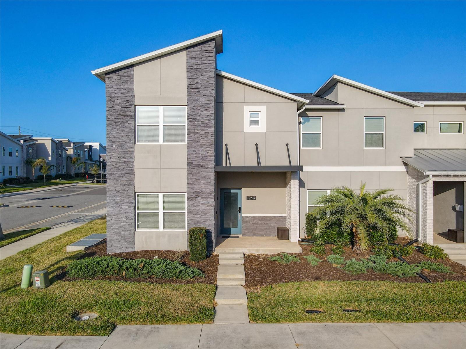 1264 Challenge Drive #1264 home for sale in STONEYBROOK SOUTH NORTH PRCL PH
