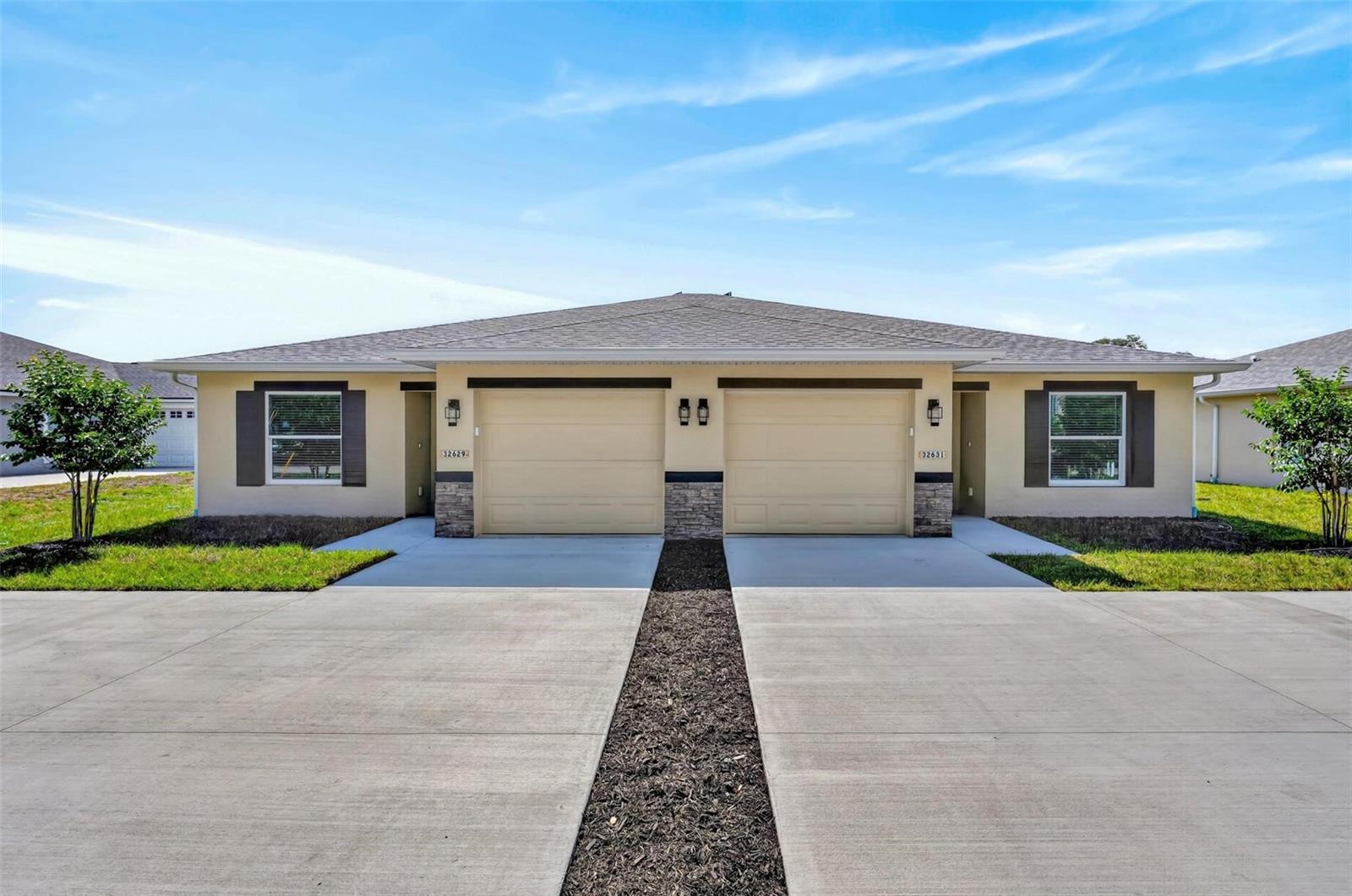32635 Vista Avenue home for sale in LEESBURG SHADEMOOR ACRES LTS 08 09 10 11 ORB