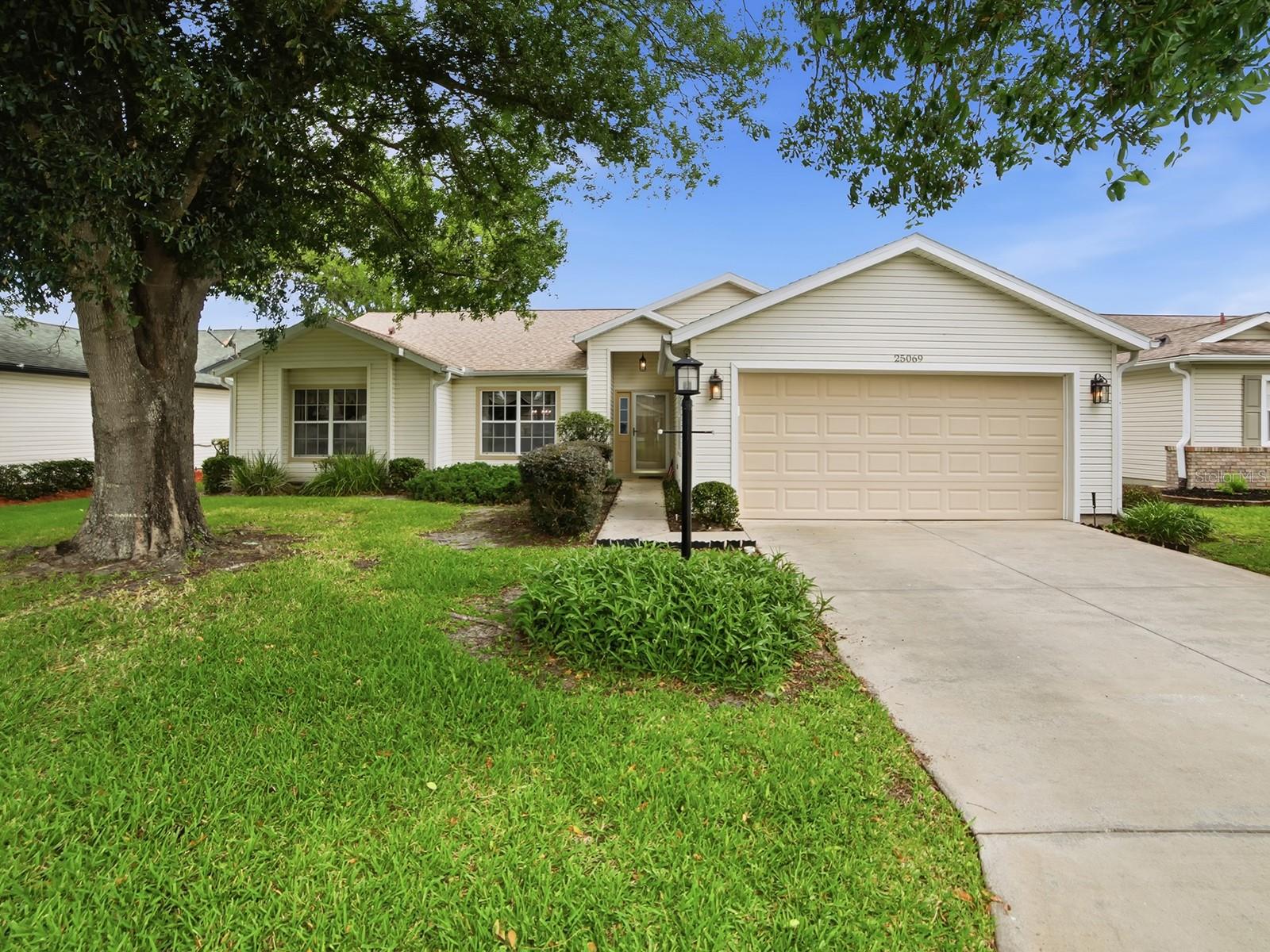 25069 Riverwalk Drive home for sale in Plantation at Leesburg
