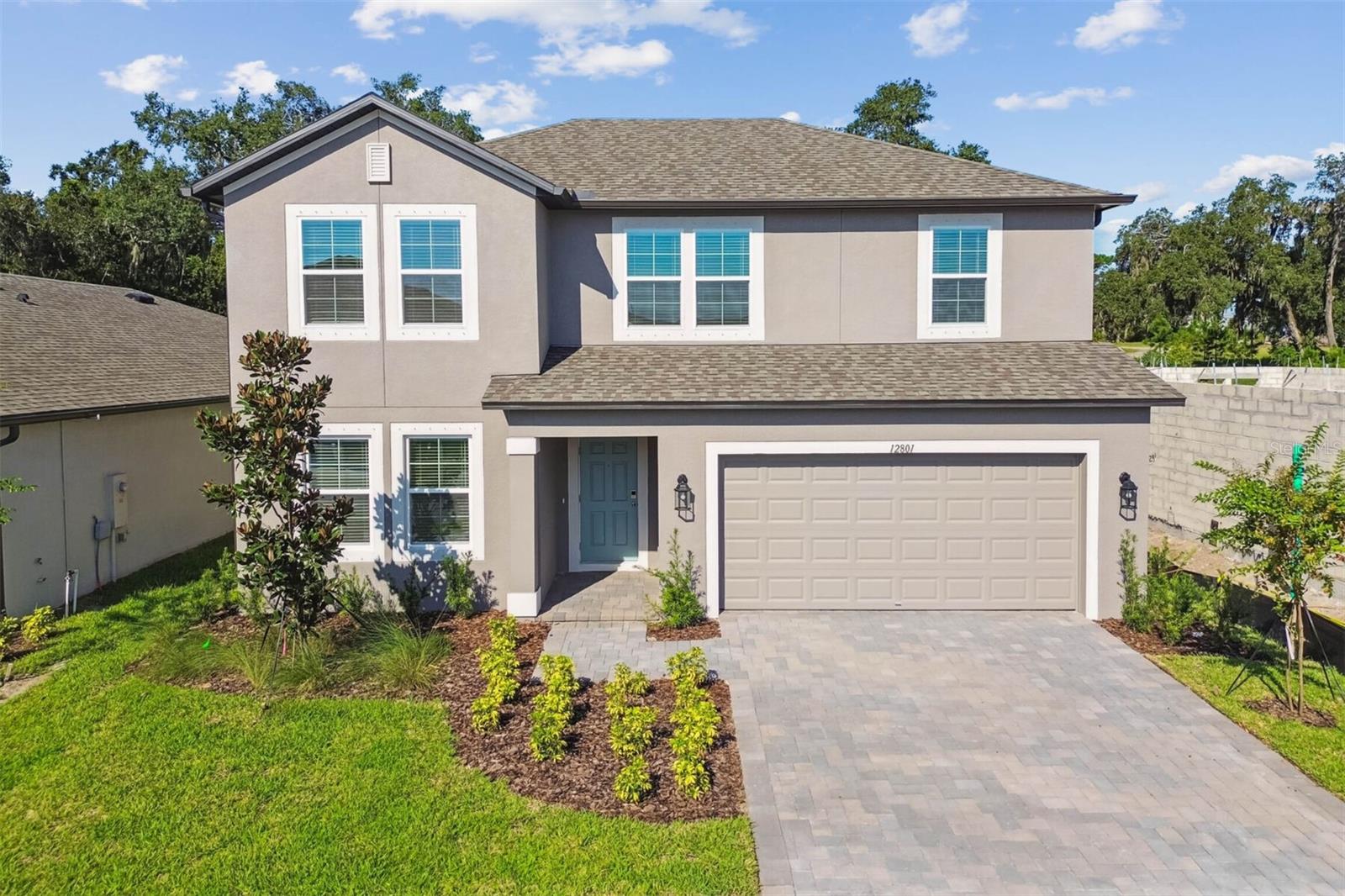12801 Castle Oaks Drive home for sale in Meadow Oaks