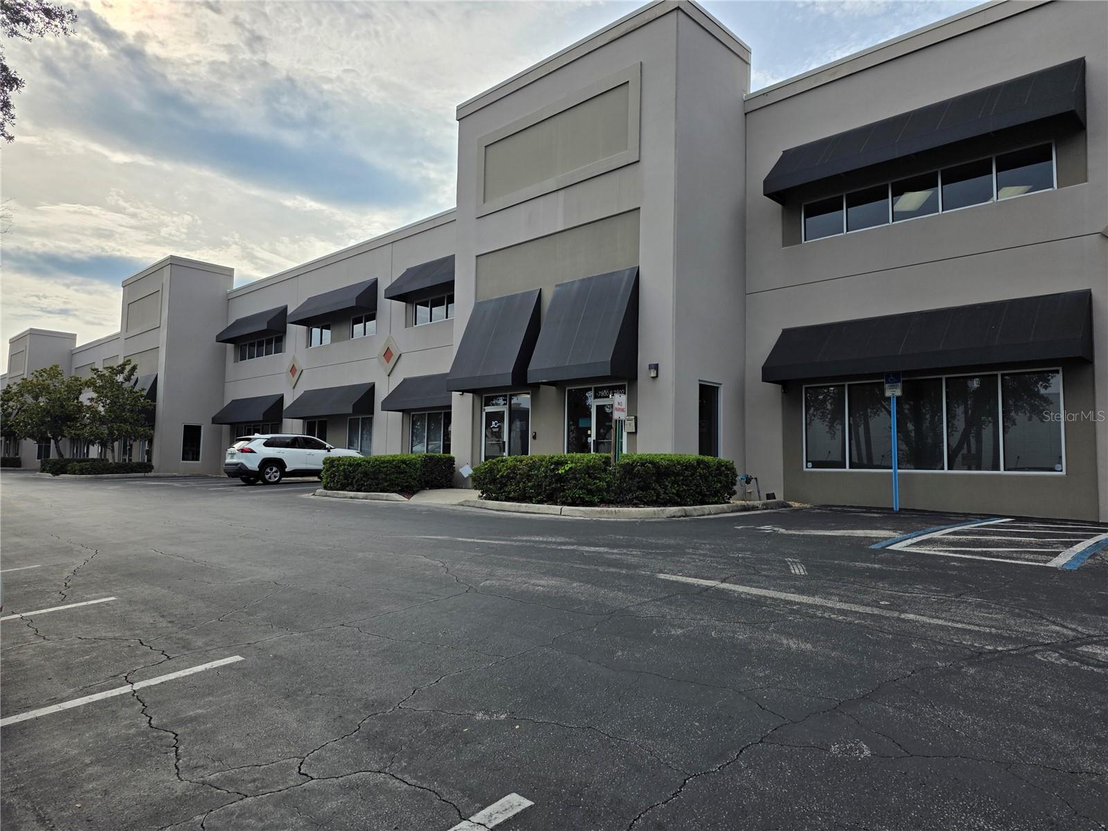 THE OFFICES/SOUTH STAR in Orlando