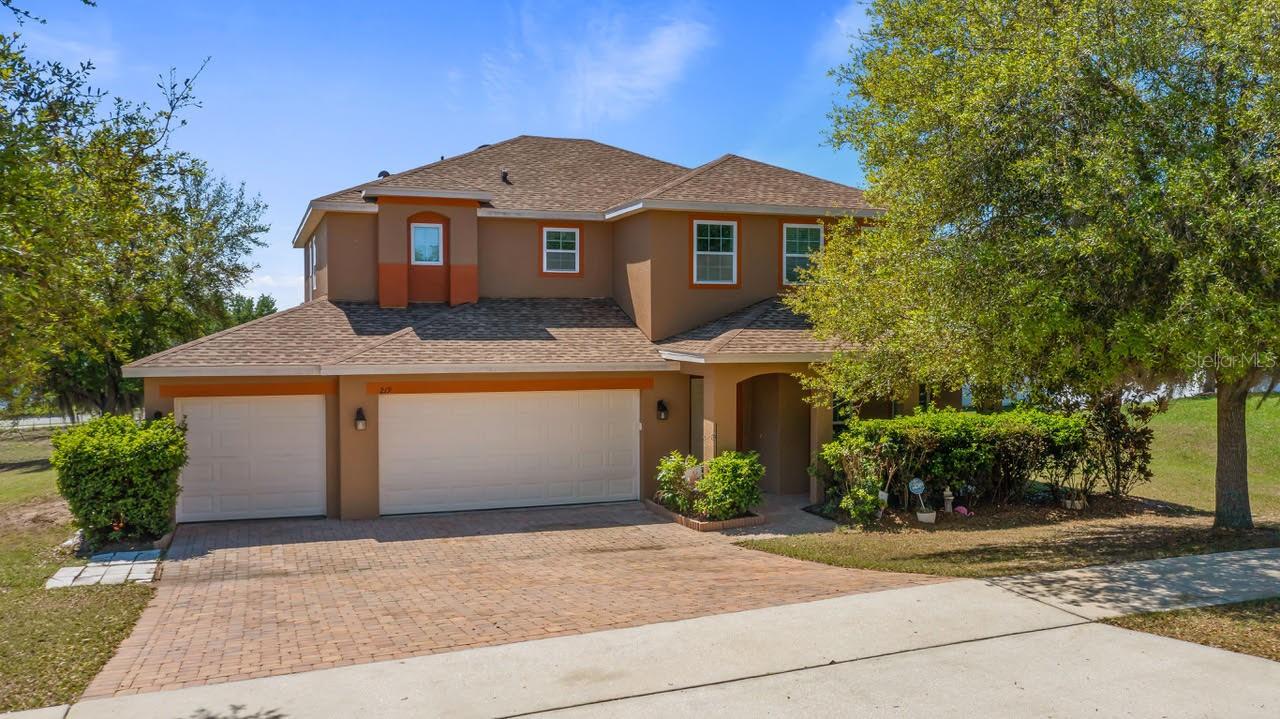 GROVELAND LAGO KATRINA