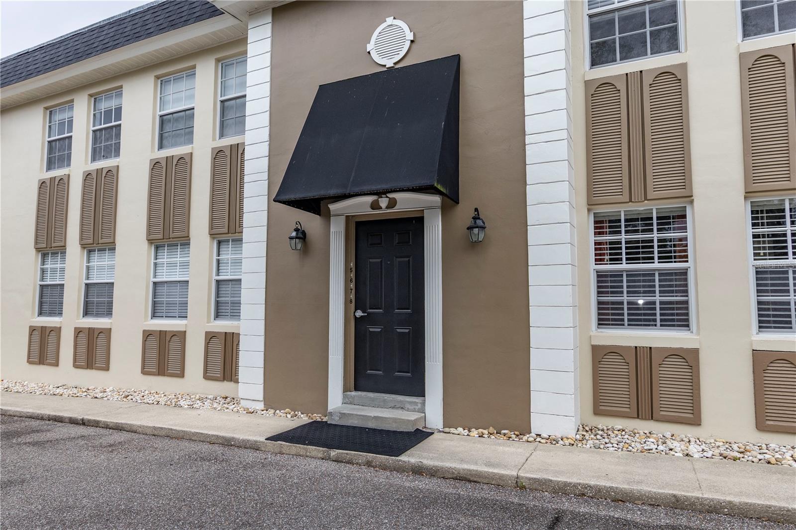 317 E Amelia Street #8 home for sale in AMELIA PLACE