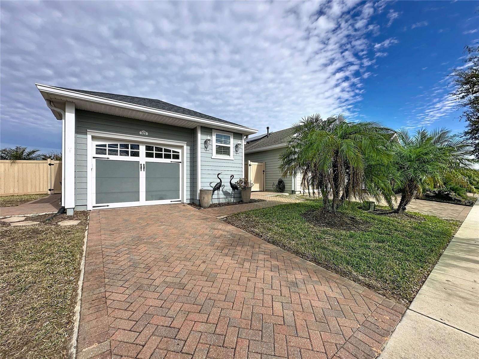 321 Alcove Drive home for sale in CASCADES/GROVELAND