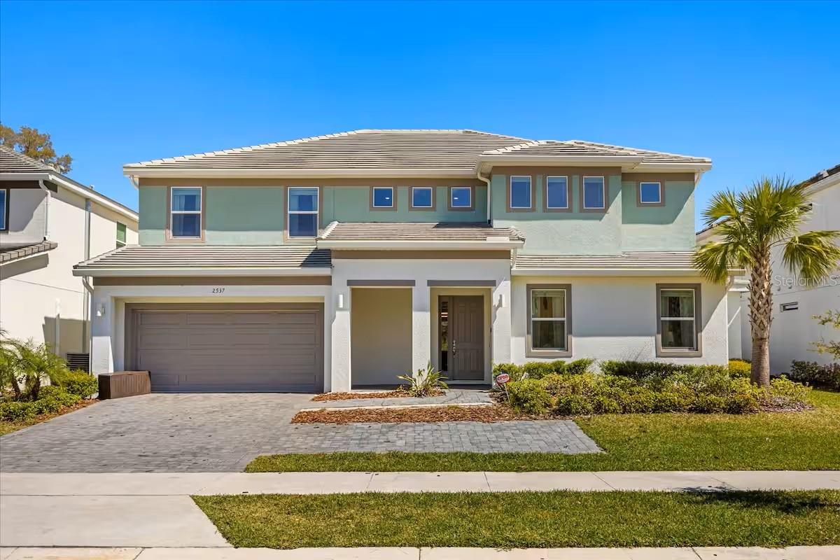 2537 Shanti Drive home for sale in VERANDA PALMS