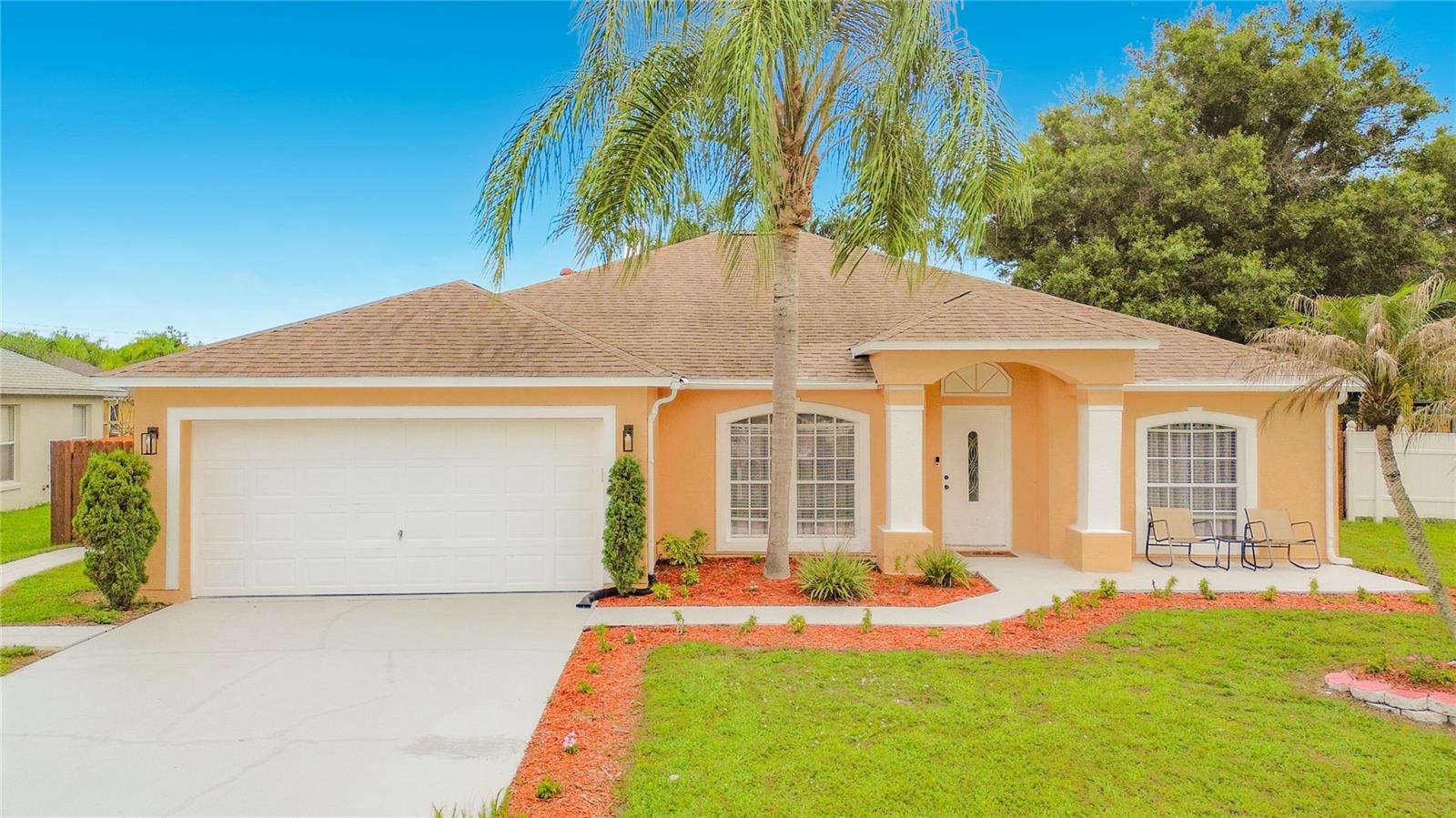 915 Bonneville Lane home for sale in POINCIANA VILLAGE 5 NBHD 1