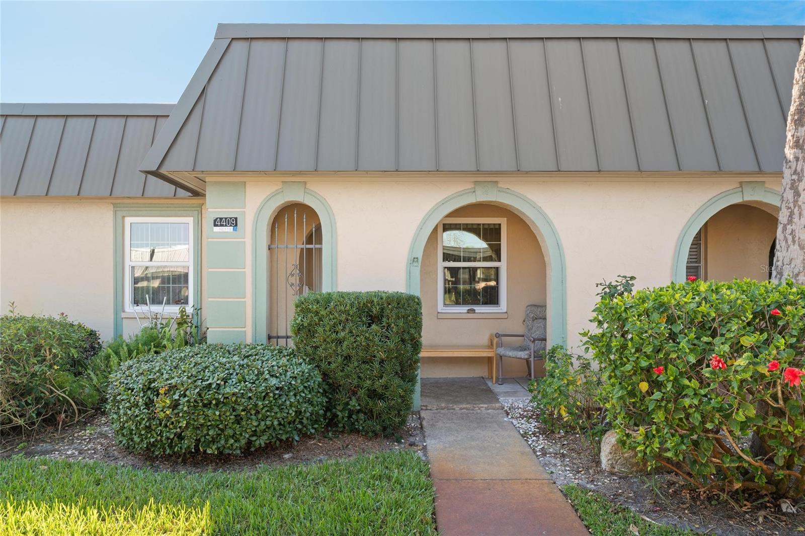 4409 Summersun Drive home for sale in Gardens of Beacon Square