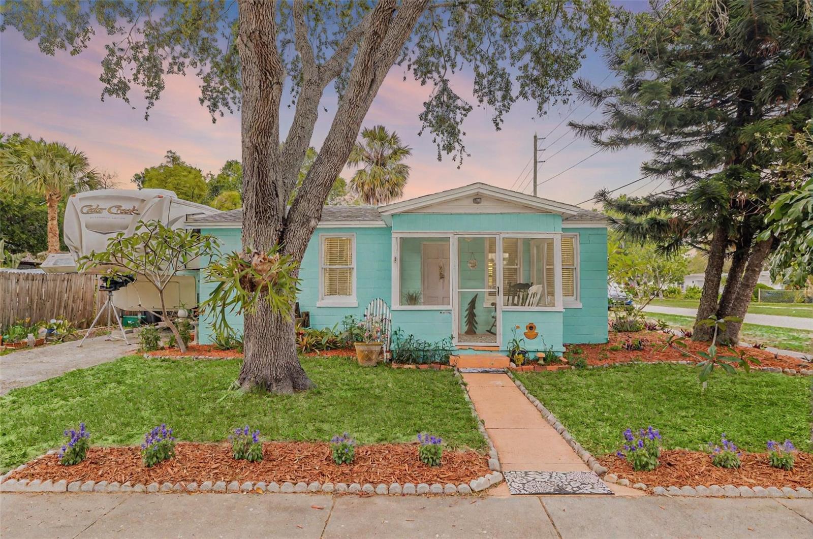 653 E Spruce Street home for sale in Rivo Alto