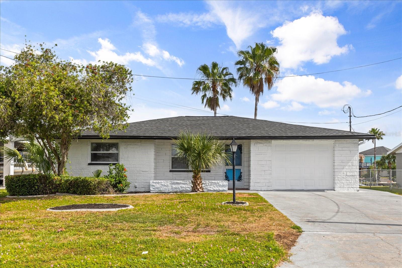 3435 Gulf Coast Drive home for sale in Hernando Beach