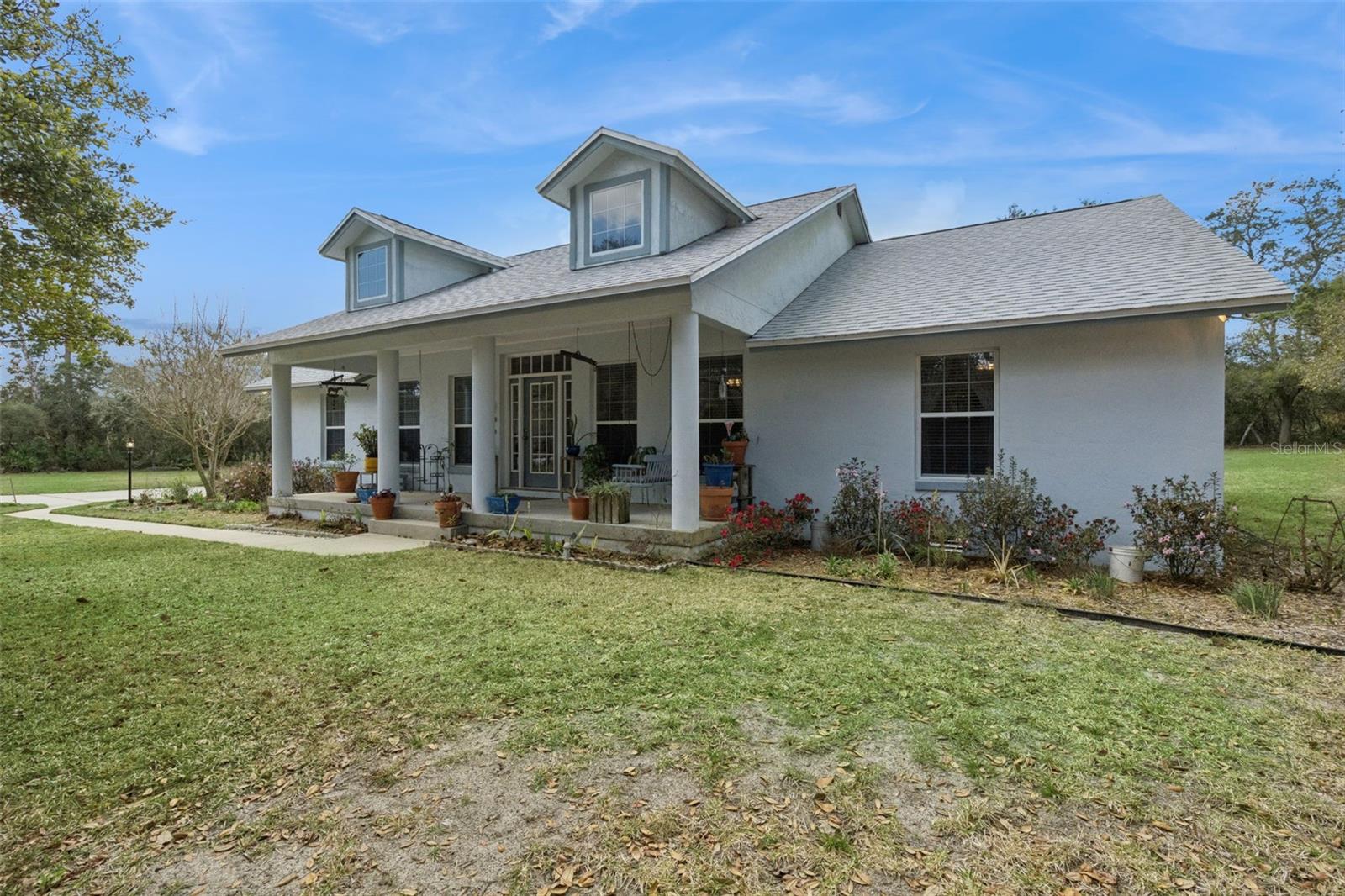 41731 Dahlia Street home for sale in ROYAL TRAILS