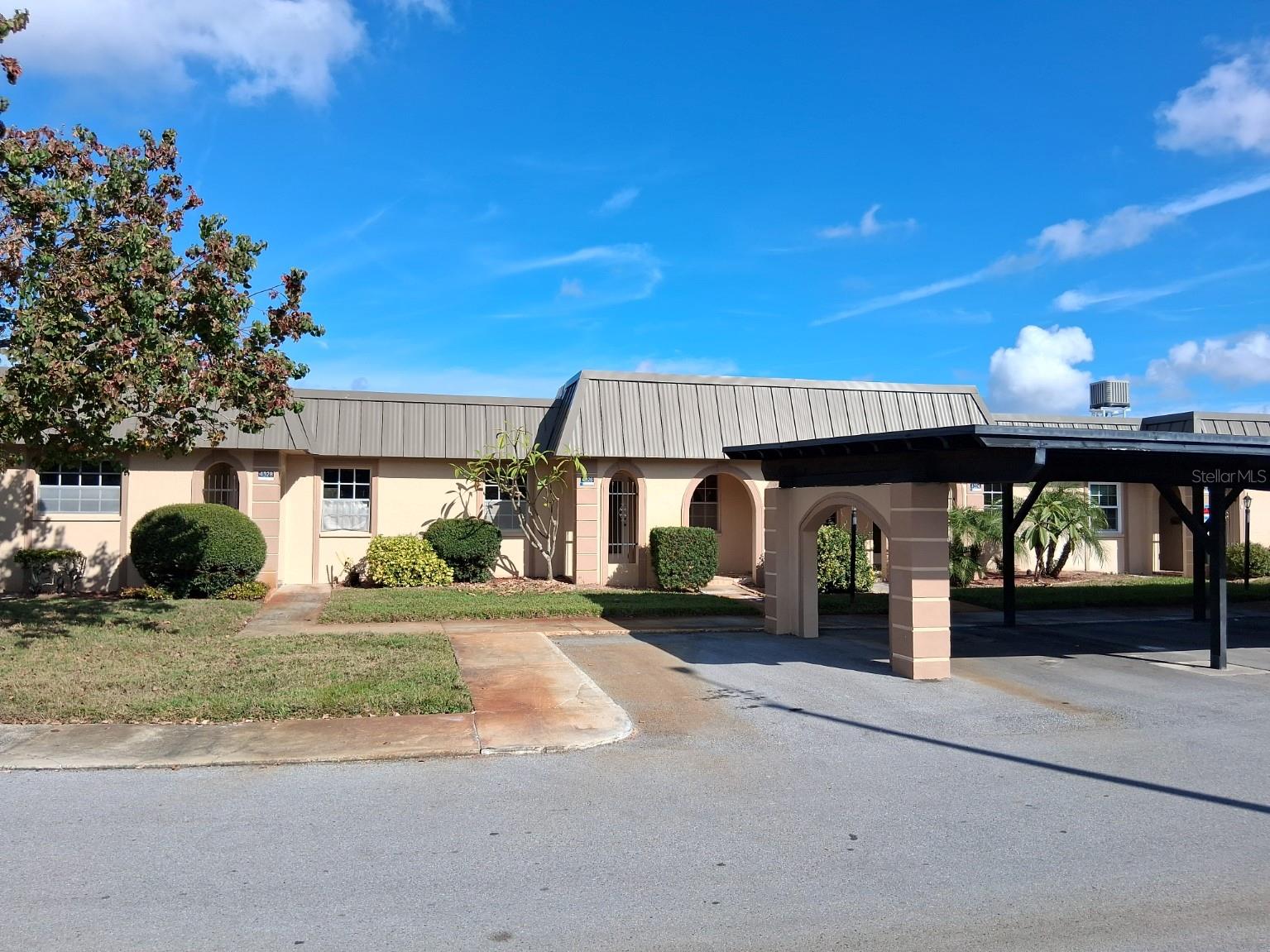 4326 Summersun Drive home for sale in Gardens of Beacon Square