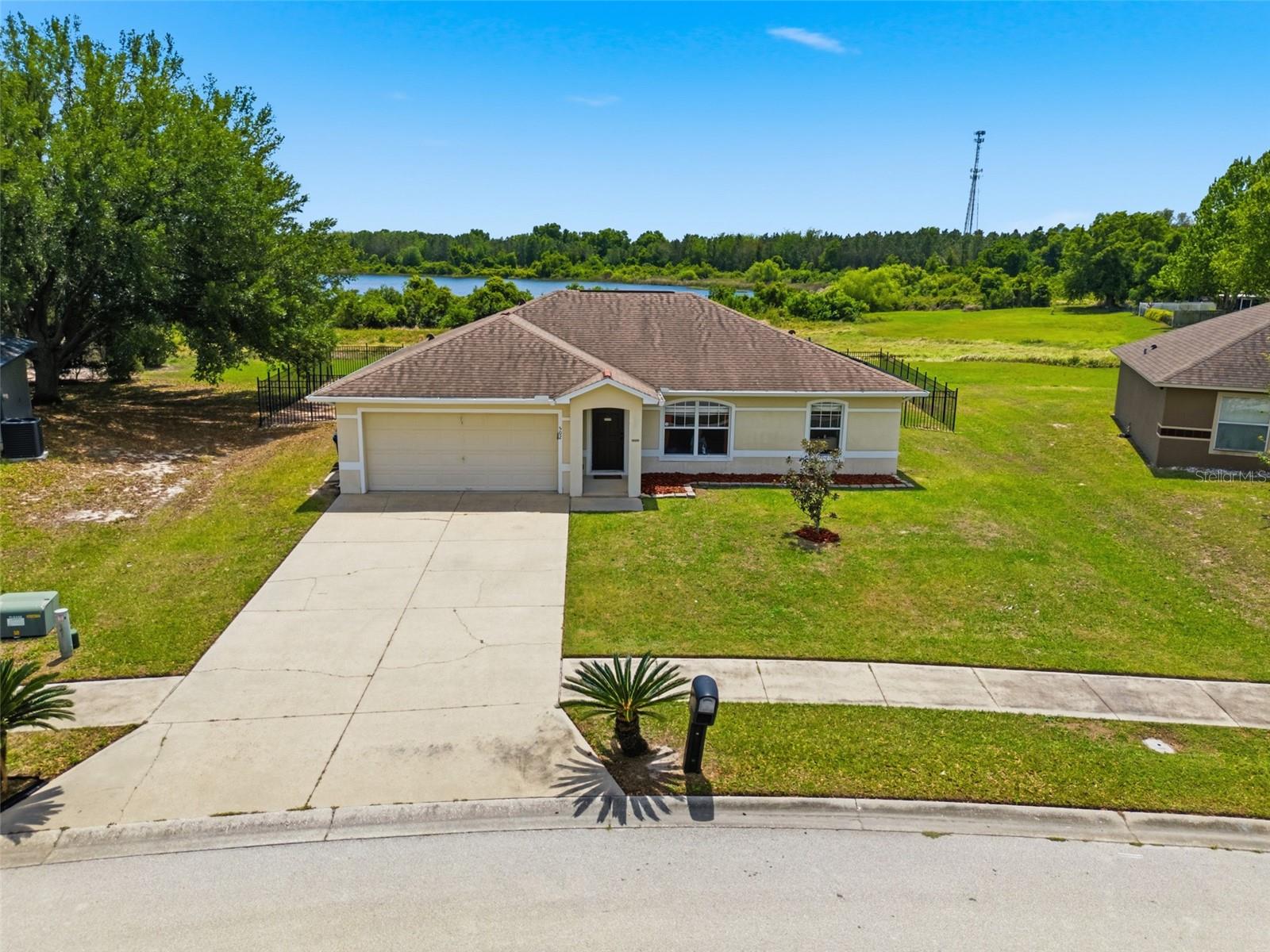 VILLAGE ESTATES LT 01 ORB 2125 P