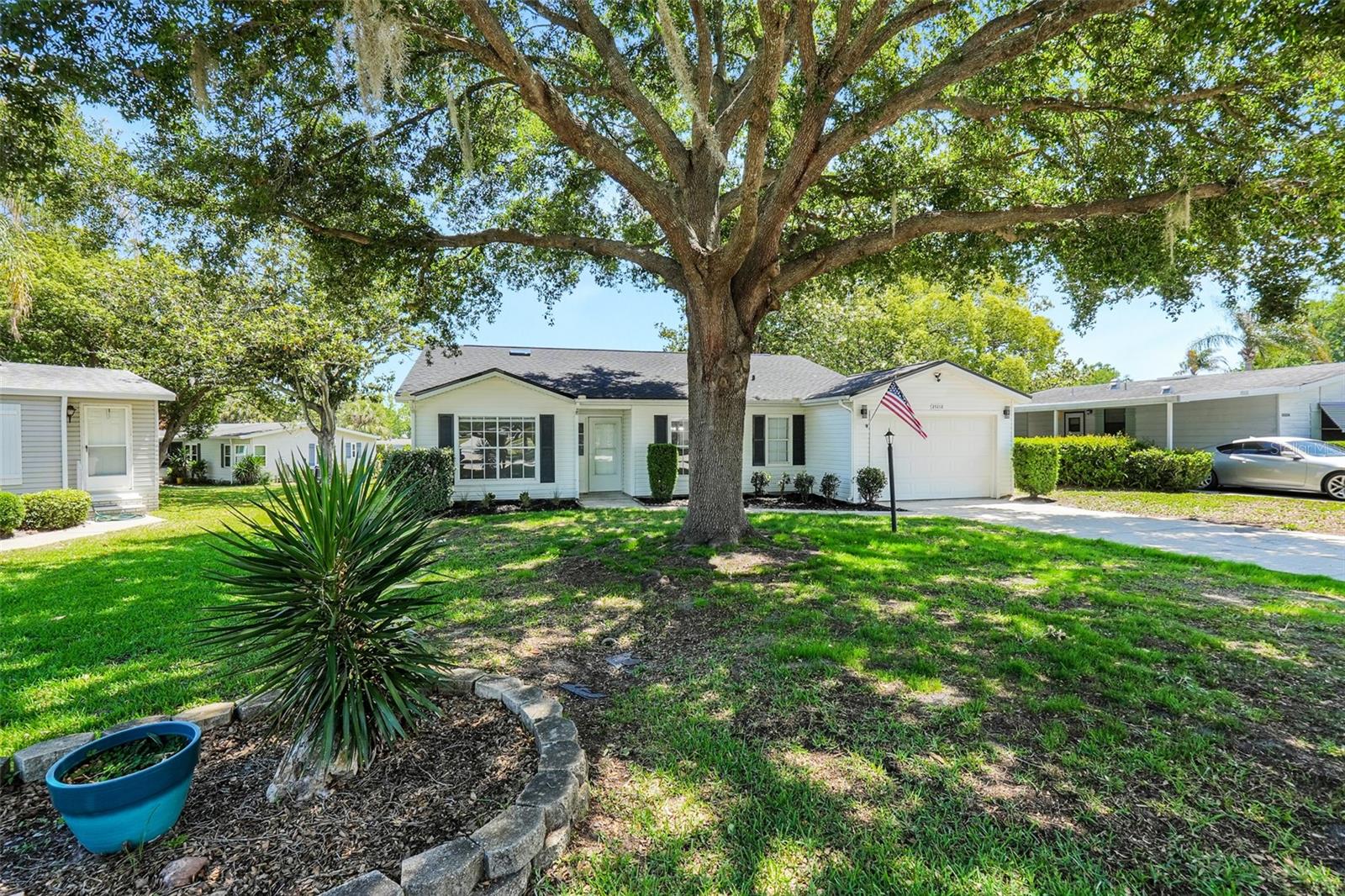25212 Clifford Hill home for sale in Plantation at Leesburg
