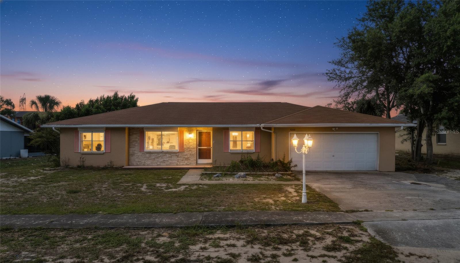 5262 Woodridge Lane home for sale in Spring Hill