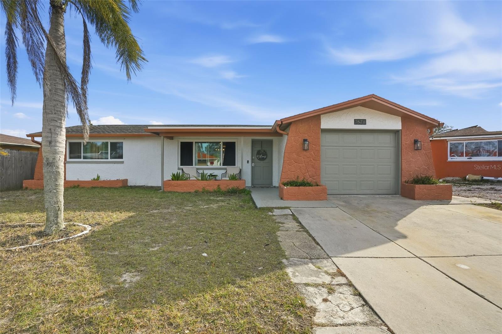 7628 Dale Drive home for sale in Gulf Highlands