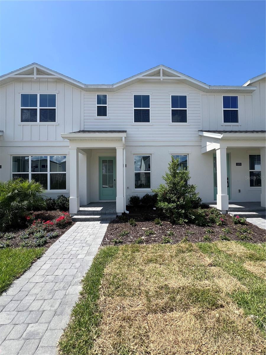 1872 Crowncrest Drive home for sale in Bronson Peak