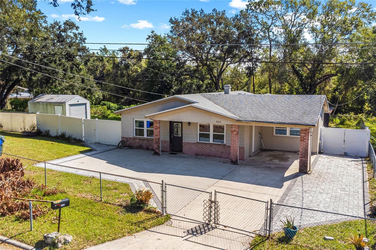 Lake Bonnet Hills in Lakeland