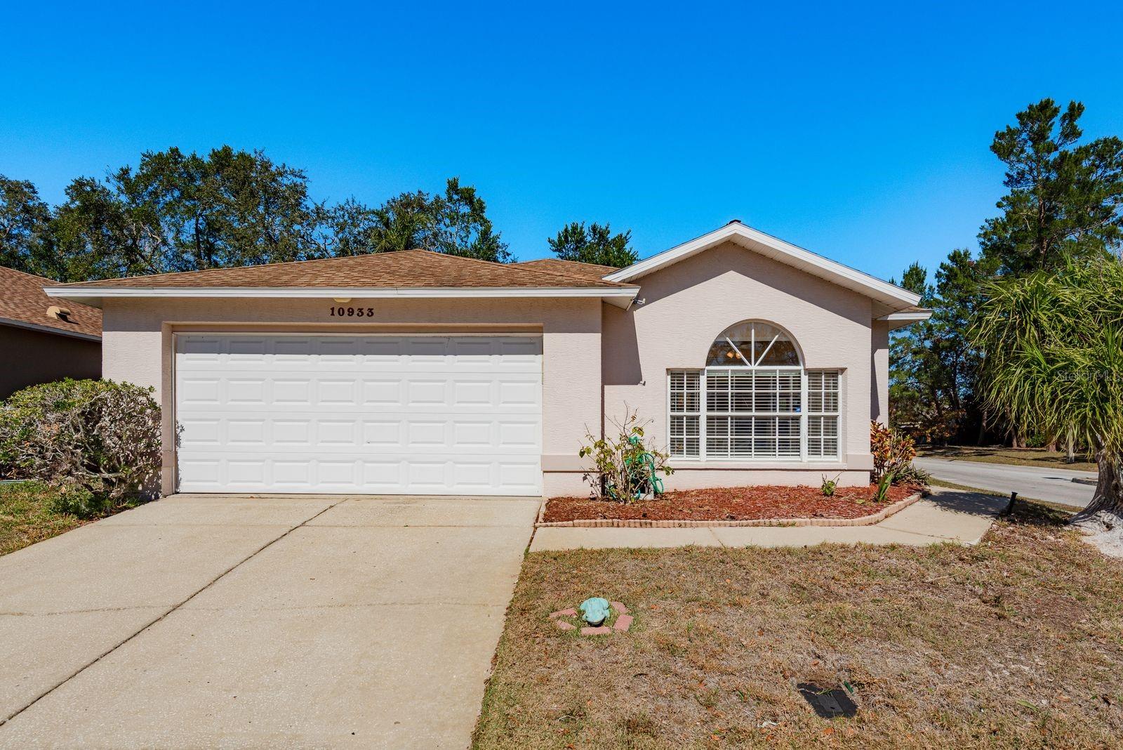 10933 Belmont Drive home for sale in The Oaks at River Ridge