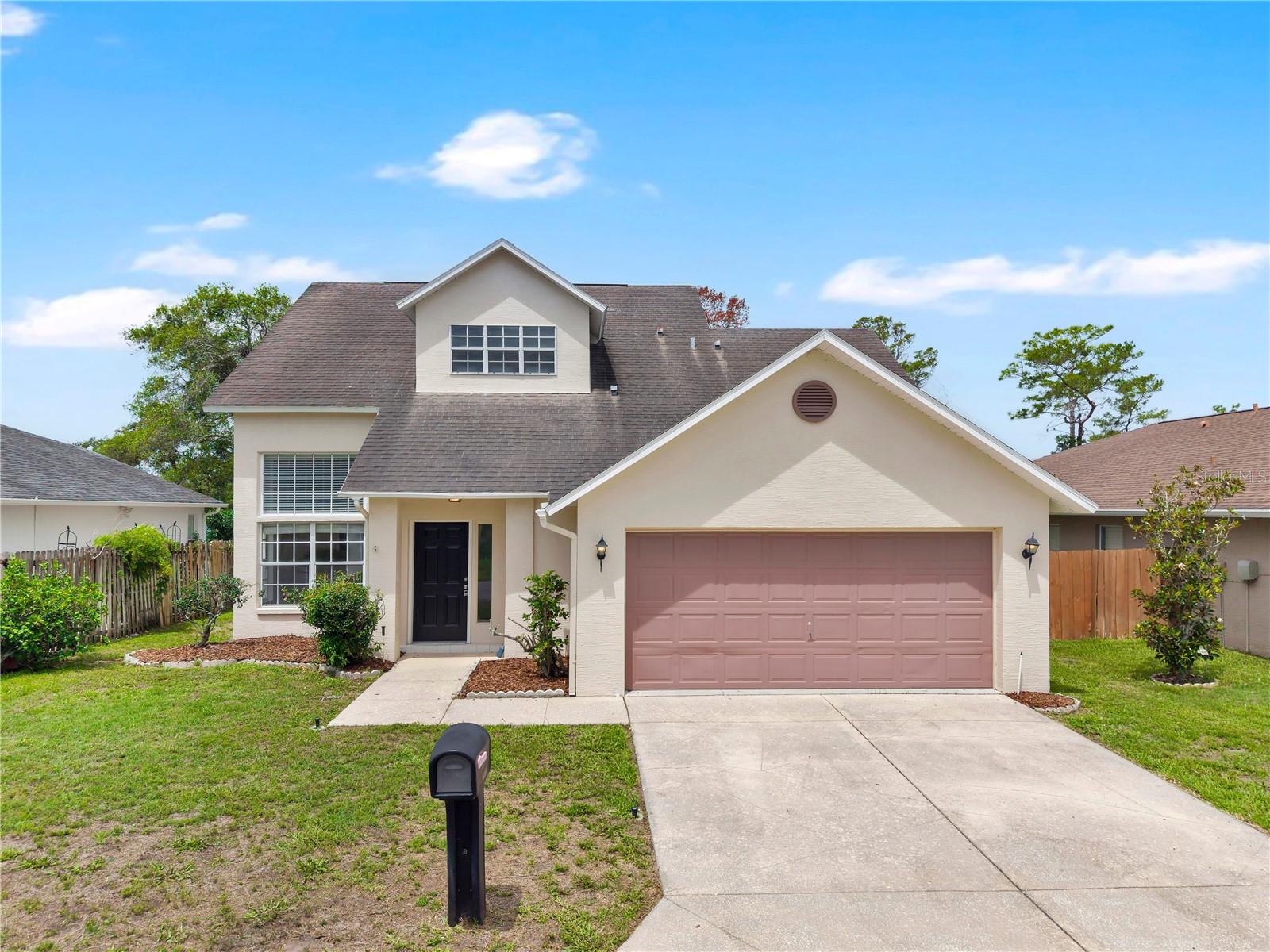 7909 Hathaway Drive home for sale in The Oaks at River Ridge