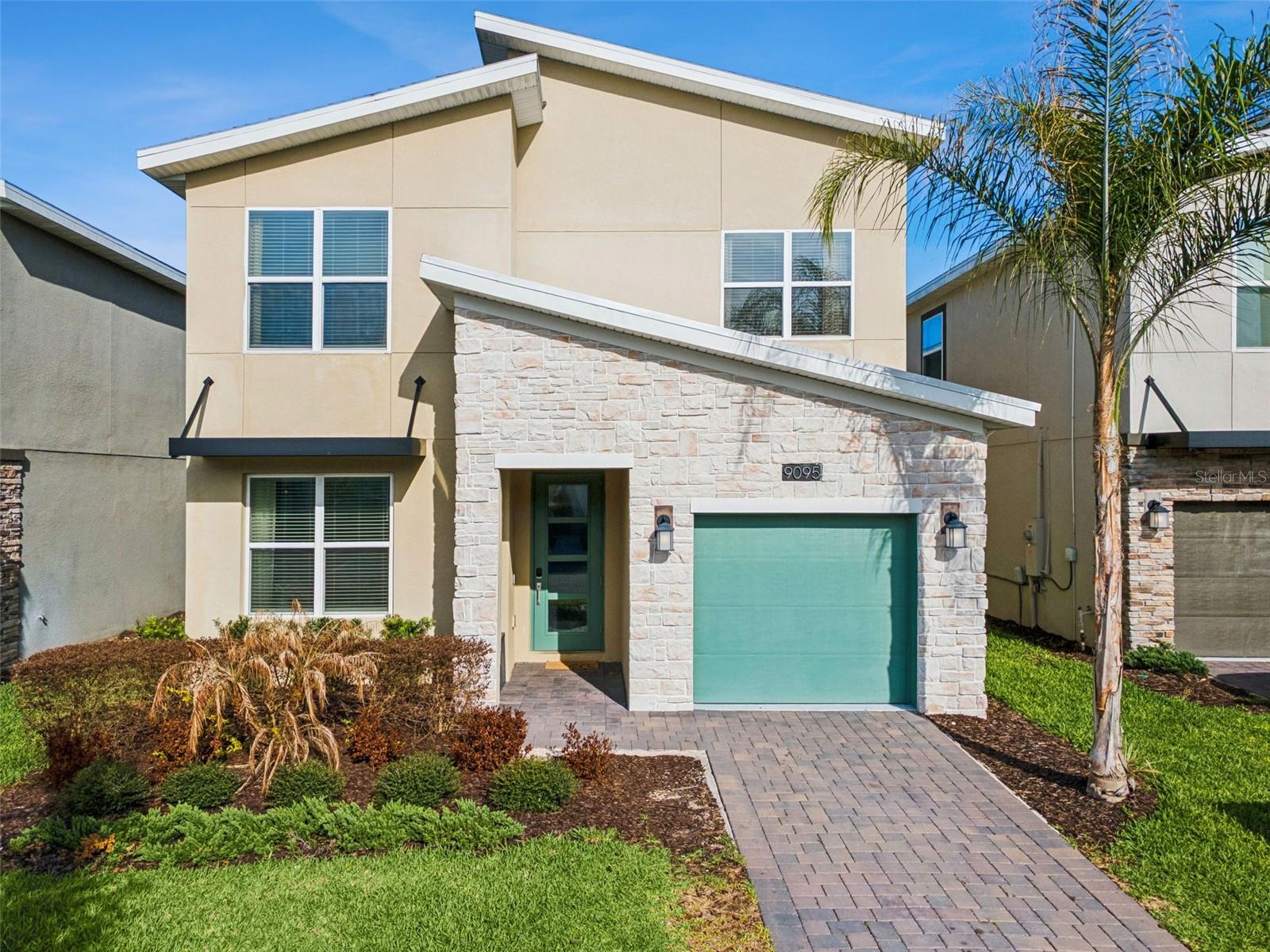 9095 Sommerset Hills Drive home for sale in STONEYBROOK SOUTH NORTH PRCL PH