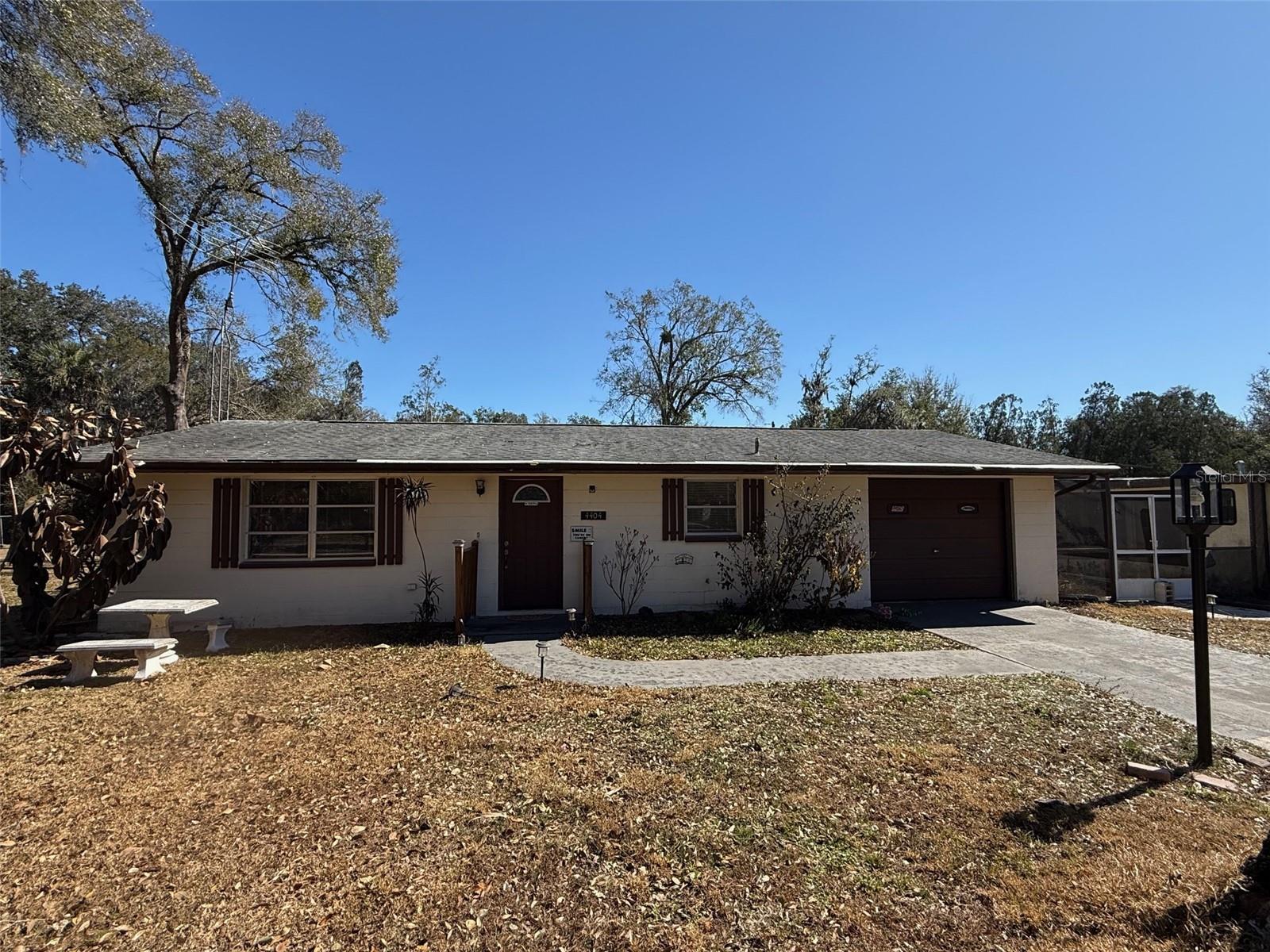 4404 Areca Palm Drive home for sale in Zephyrhills Colony Company