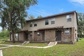 BENTLEY VILLAS in Leesburg