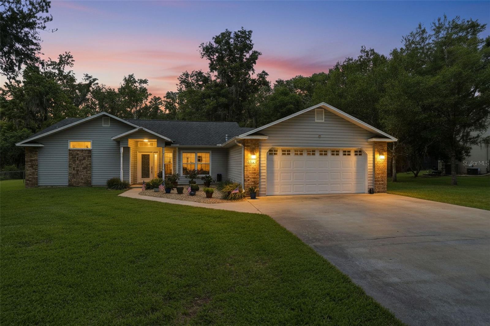 602 Erin Way home for sale in Candlelight Village
