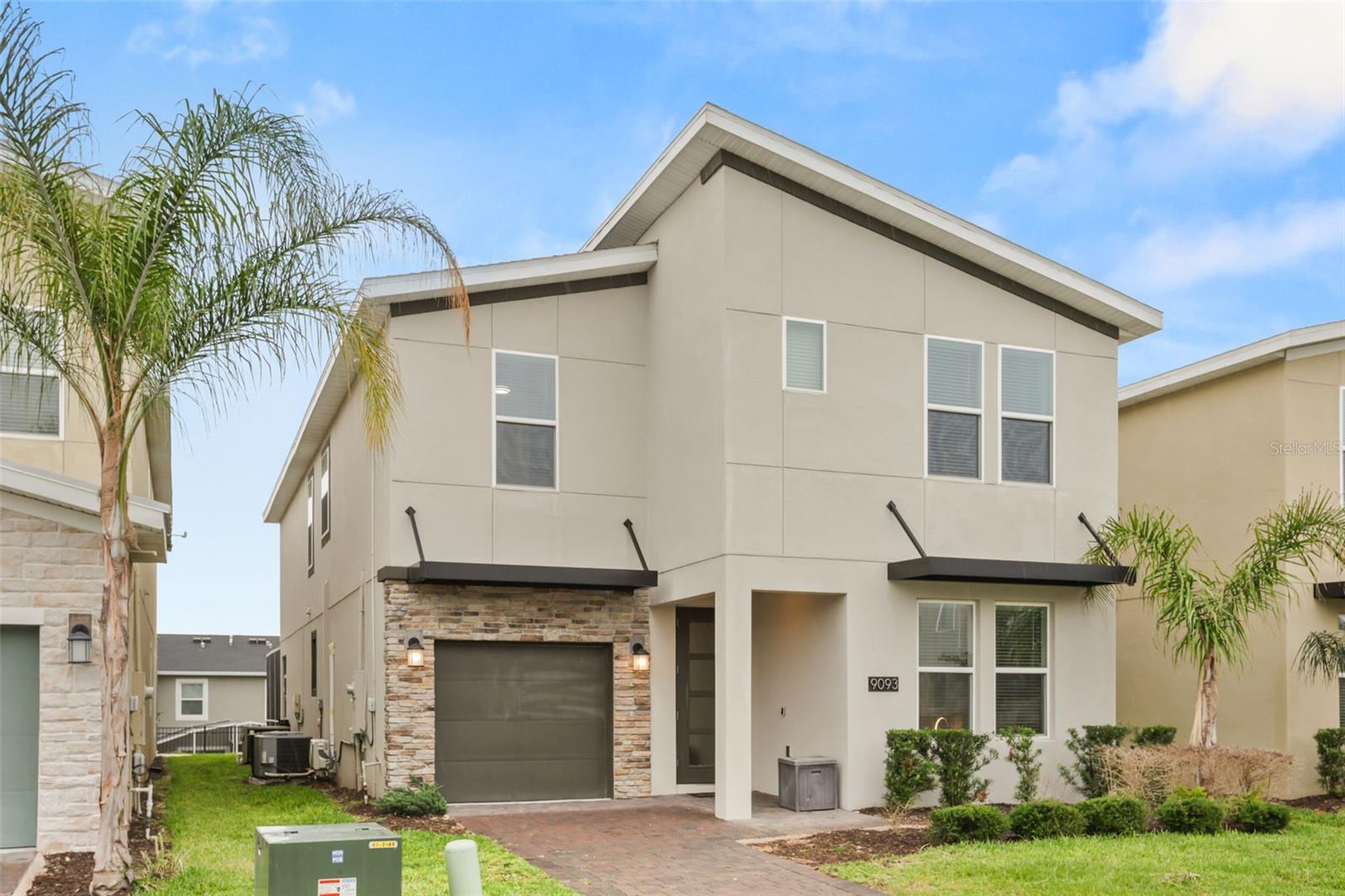 9093 Sommerset Hills Drive home for sale in STONEYBROOK SOUTH NORTH PRCL PH