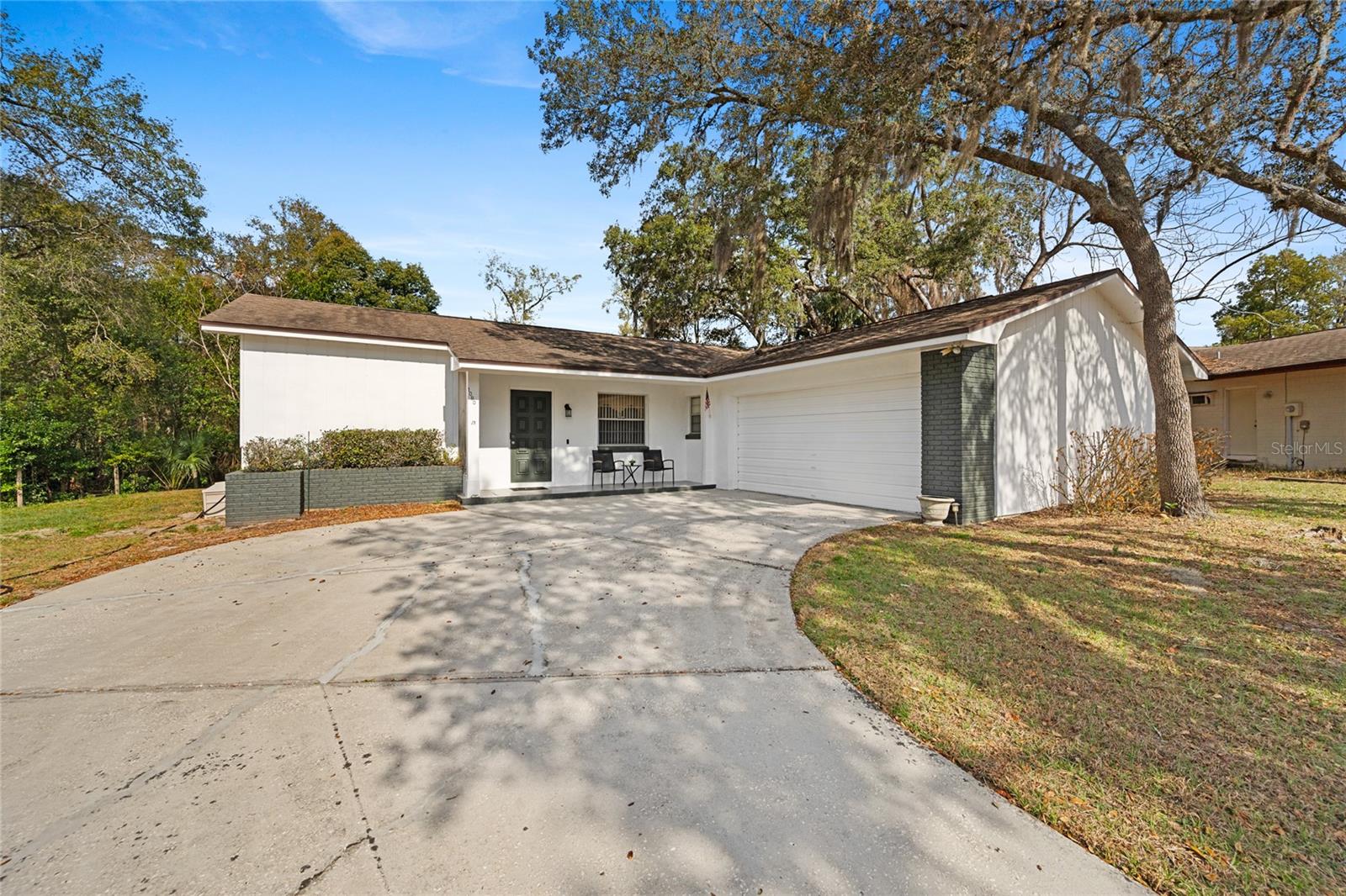 1080 Grizzly Court home for sale in ROLLING OAKS