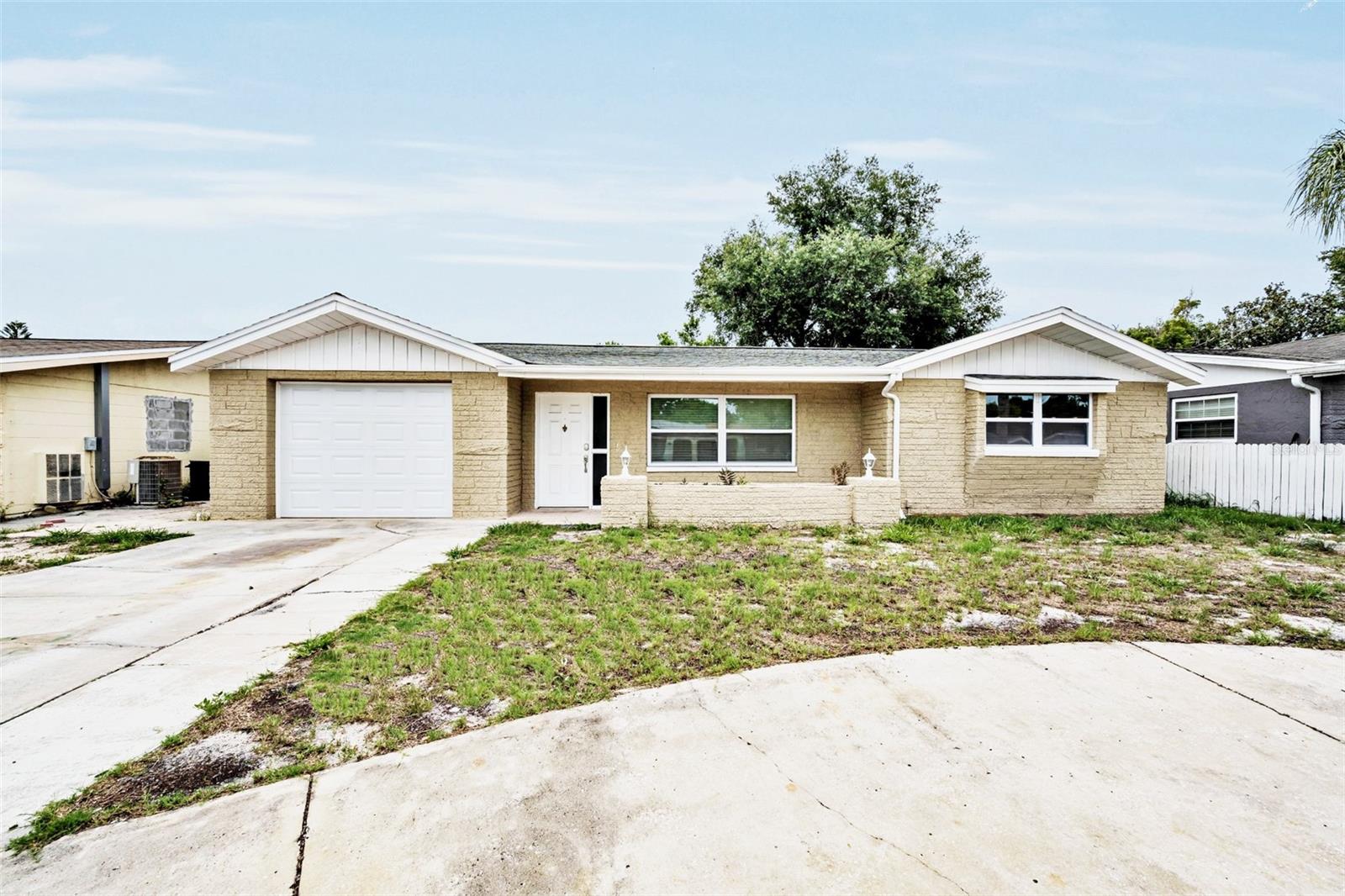 10910 Bridleton Road home for sale in Holiday Hill Estates