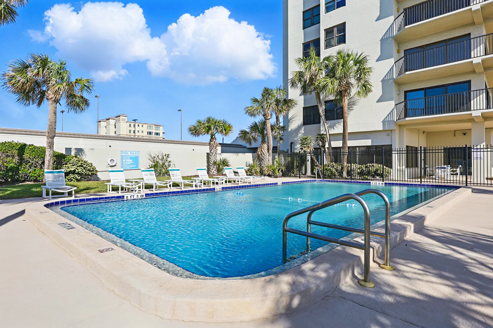 Pelican Point