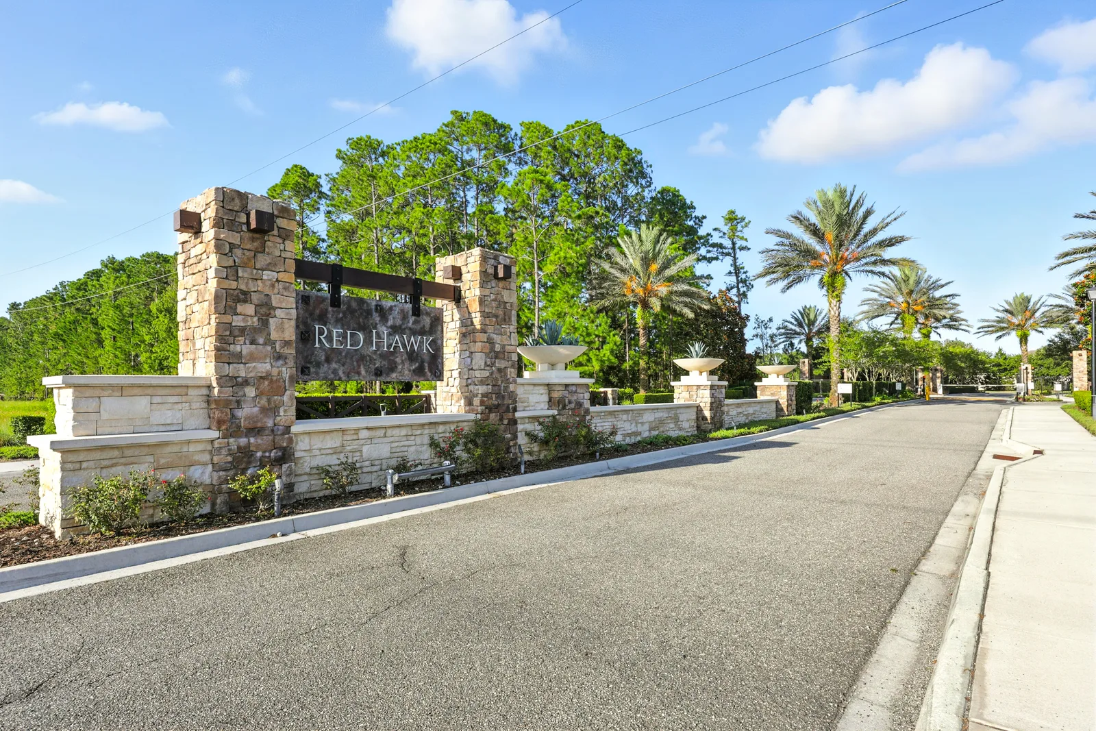Red Hawk Village, Jacksonville, photo 1