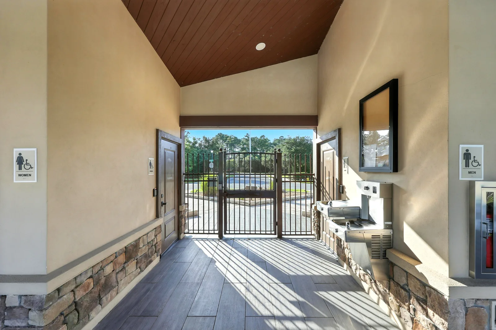 Red Hawk Village, Jacksonville, photo 6