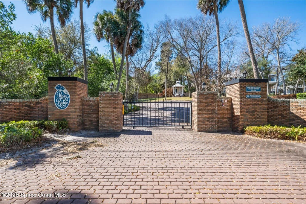 River Ridge