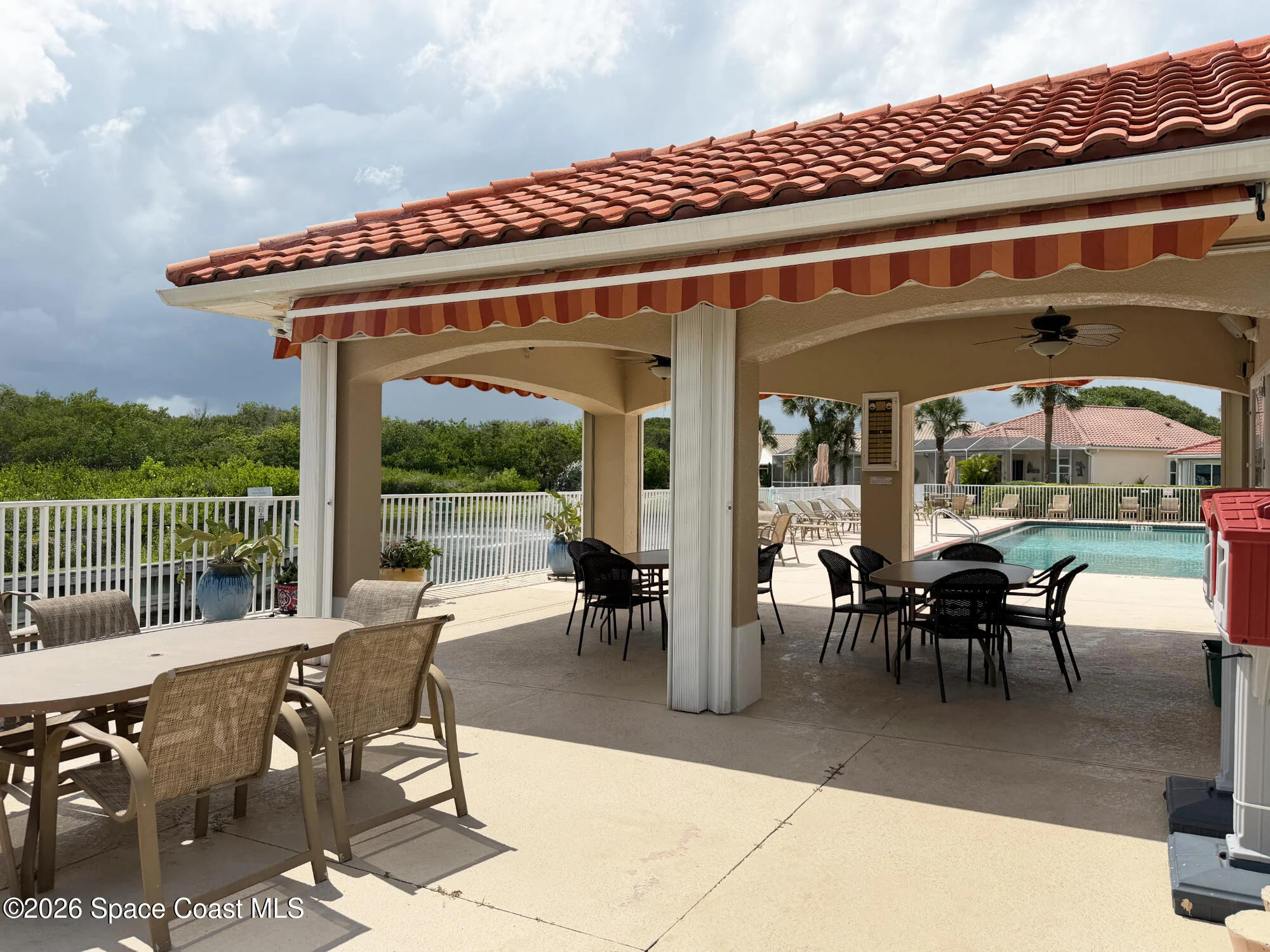 South Shores Riverside