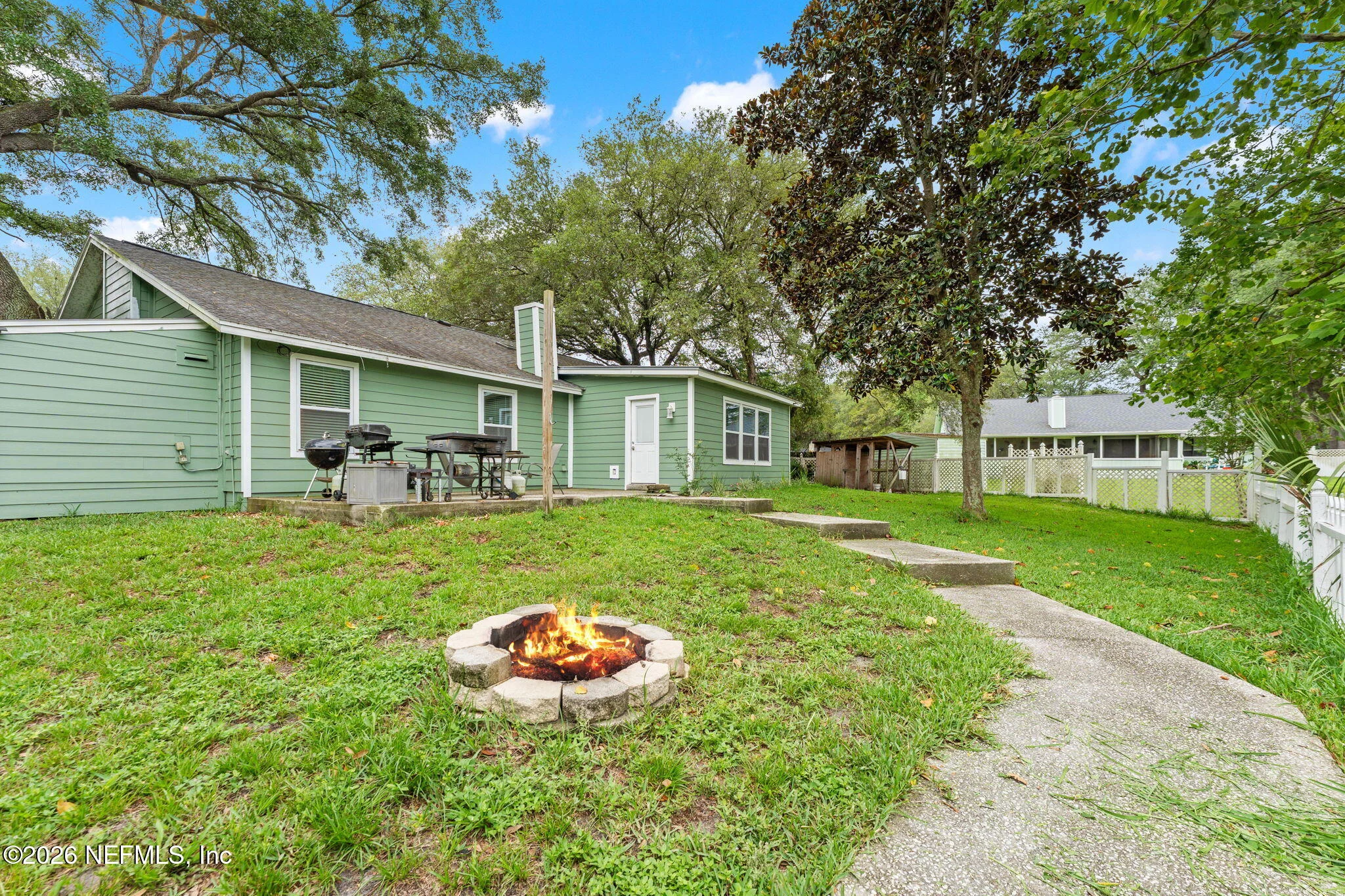 Tiffany Pines in Jacksonville